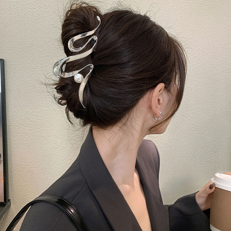 Small Cold Wind Design Hairpin Female Back Head Shark Clip Ins2023 New High-End Hairpin Grab Large Specification drawing