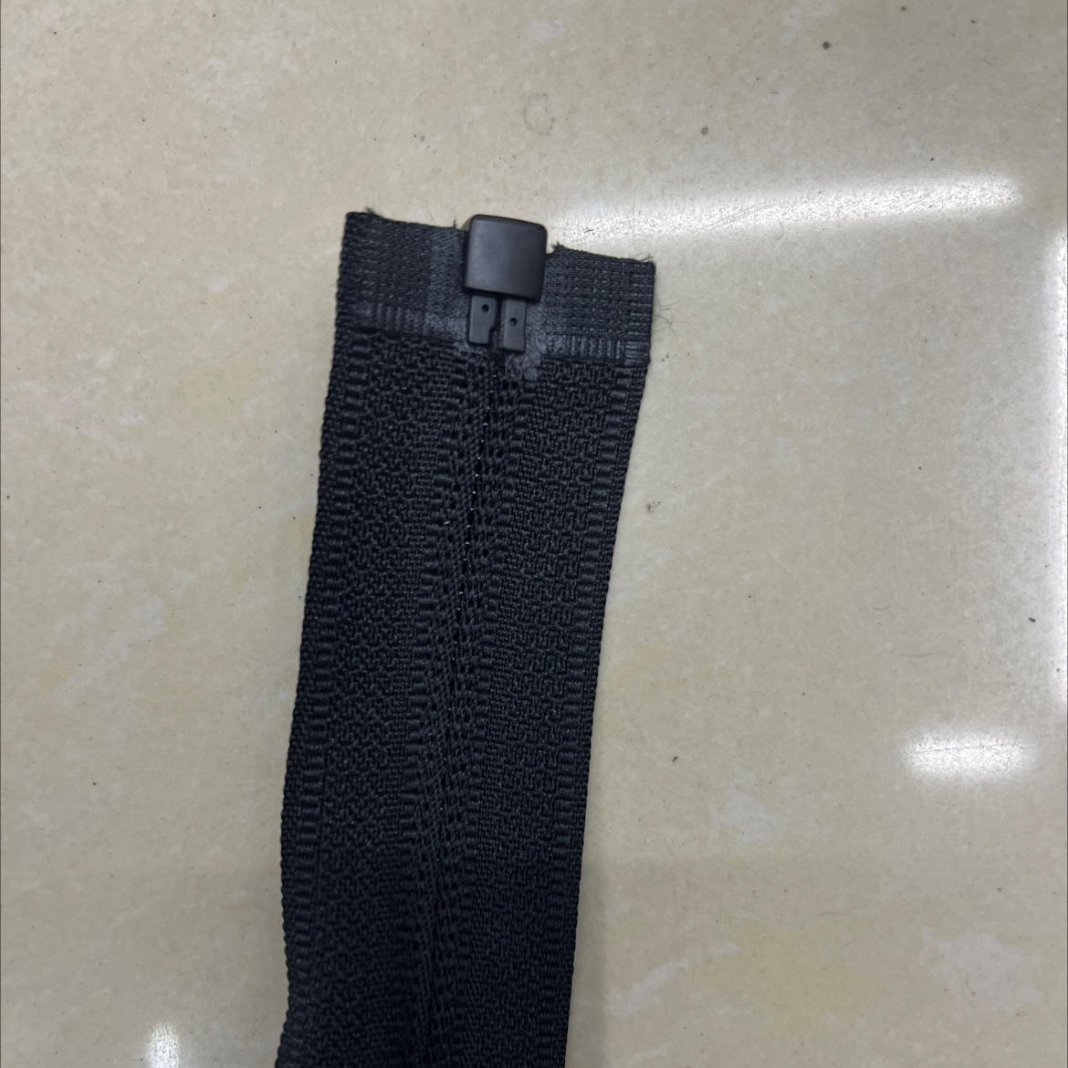 拉链服装辅料现货批发