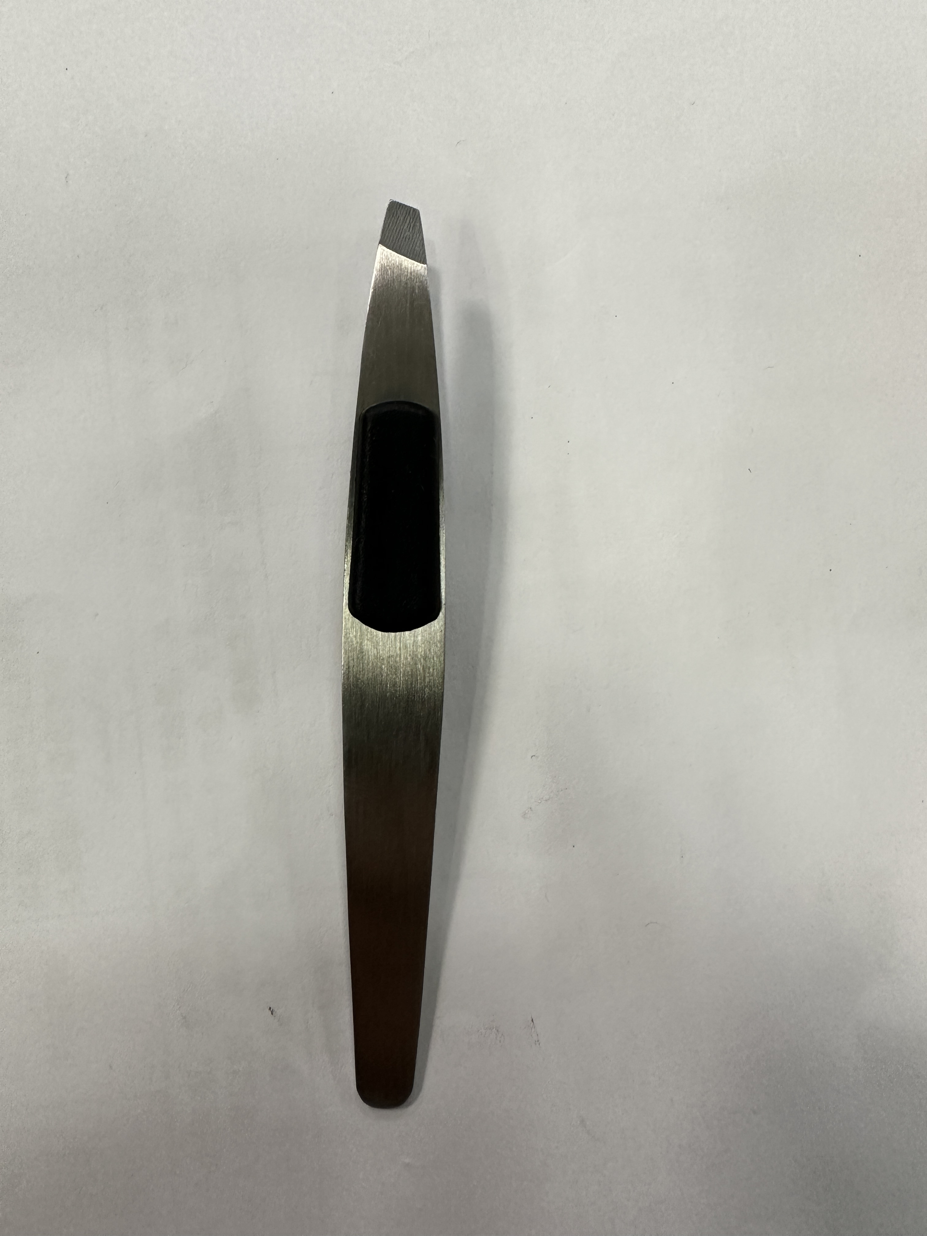 Custom eyebrow clipper eyebrow trimming tool