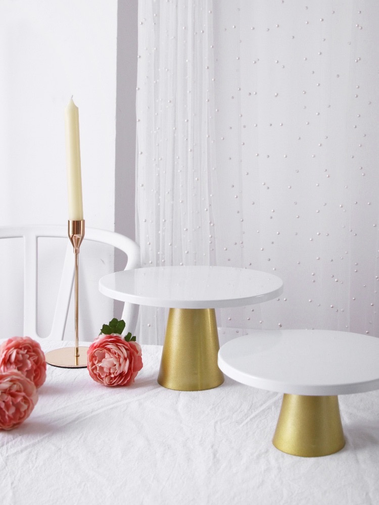 Isn Red Cake Plate Dessert Table Photo Props Nordic Style Tall Birthday Cake Photo Props Display Stand Specification drawing