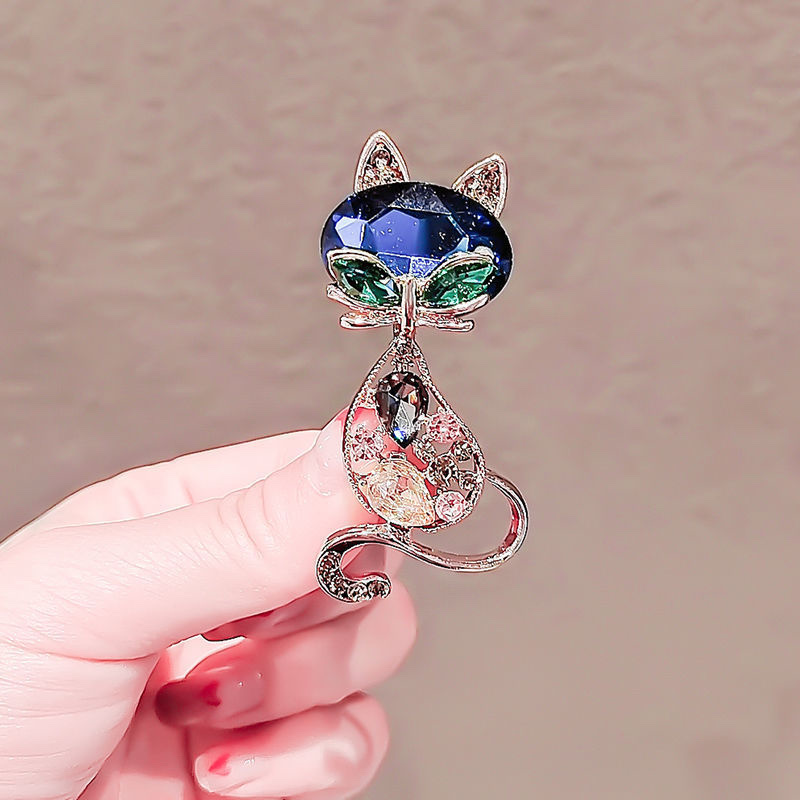 Alloy glass Kitty naughty cute rhinrhinee Gift Kitty brooch Gift thumbnail