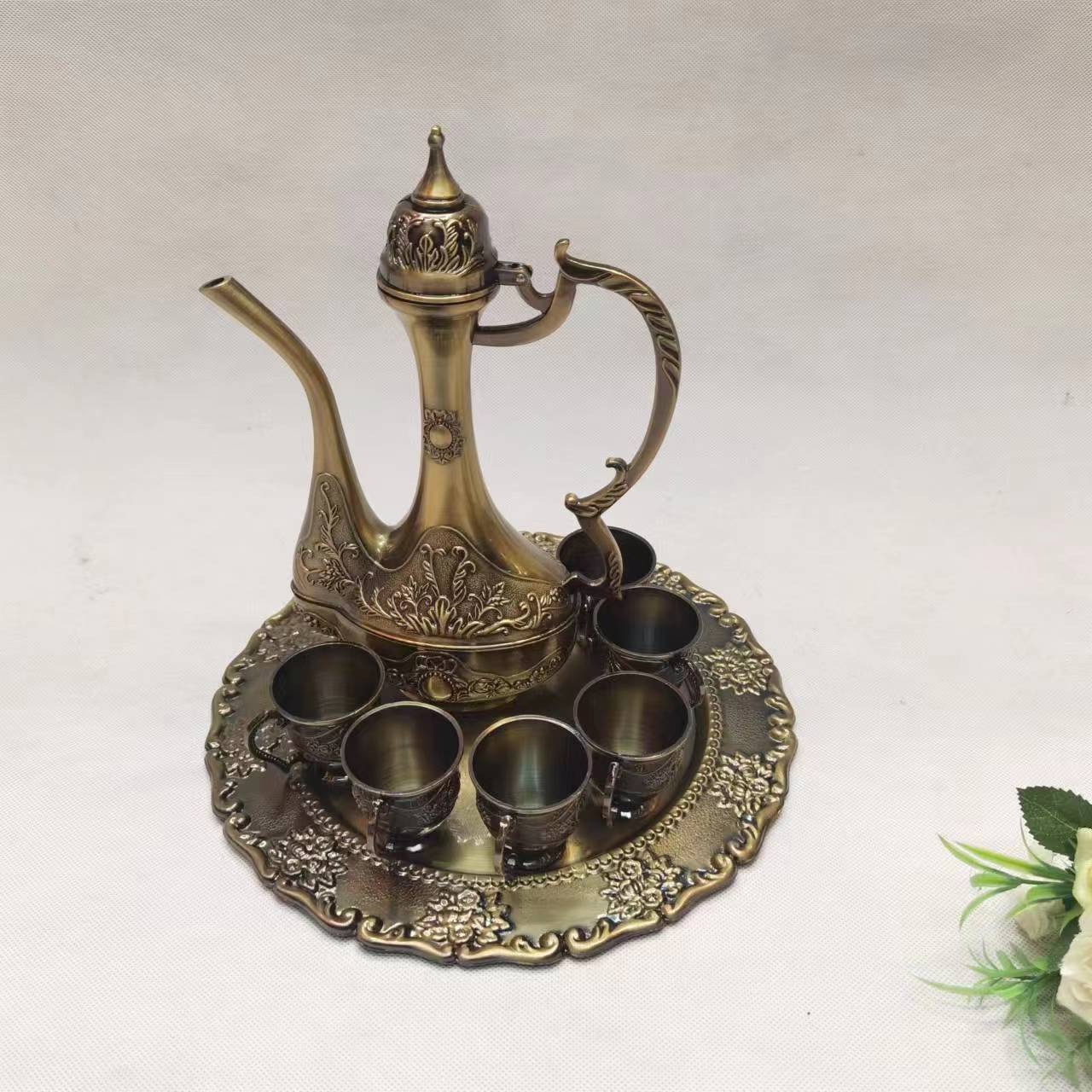 Ancient Wine Set Metal Candle Holder Simple Alloy Candle Holder Decoration Brass Candle Holder Wedding Props Creative Candle Holder Item Picture