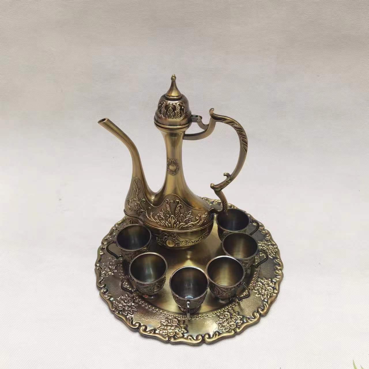 Ancient Wine Set Metal Candle Holder Simple Alloy Candle Holder Decoration Brass Candle Holder Wedding Props Creative Candle Holder