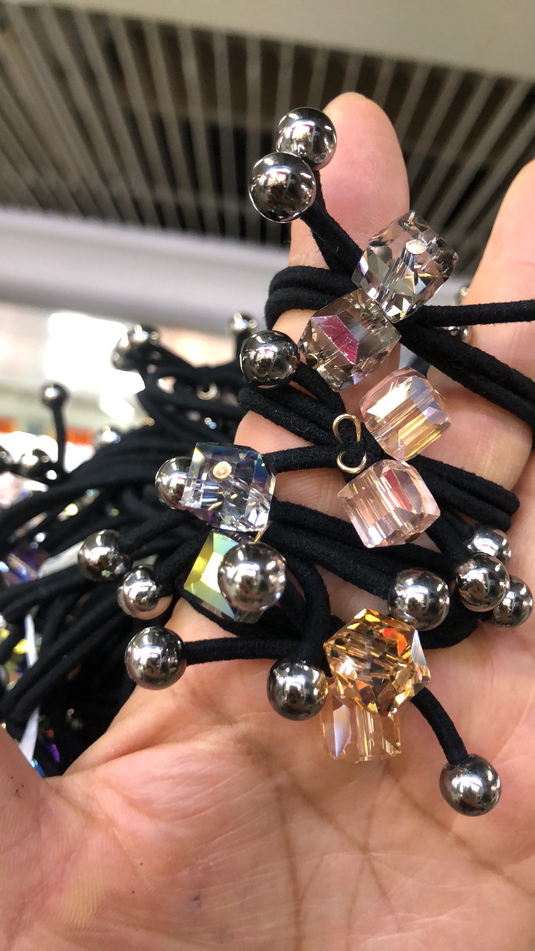 Diamond Ball Crystal High Elastic Stretch Good Rubber Band details Picture