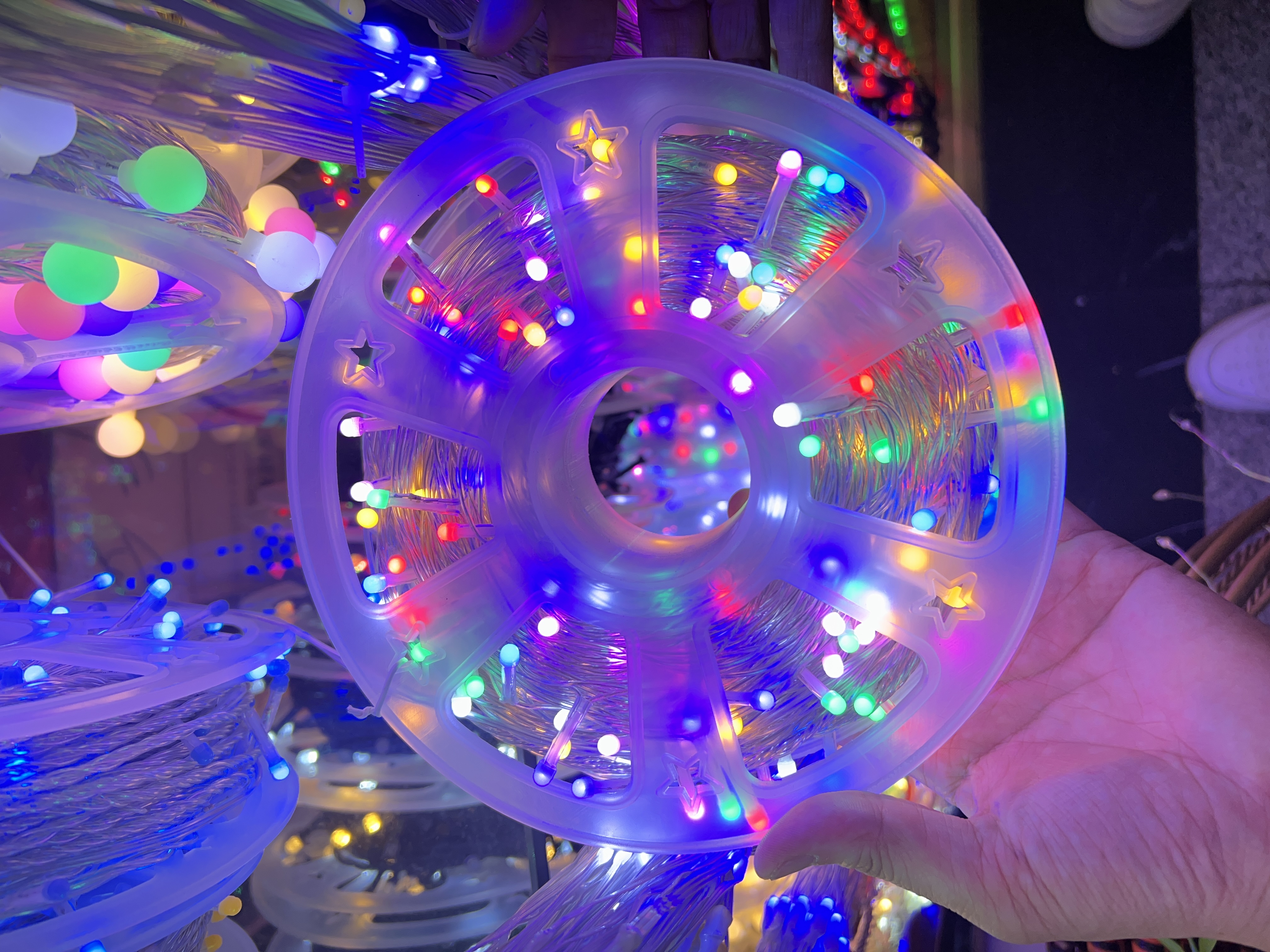 Christmas light roll thumbnail
