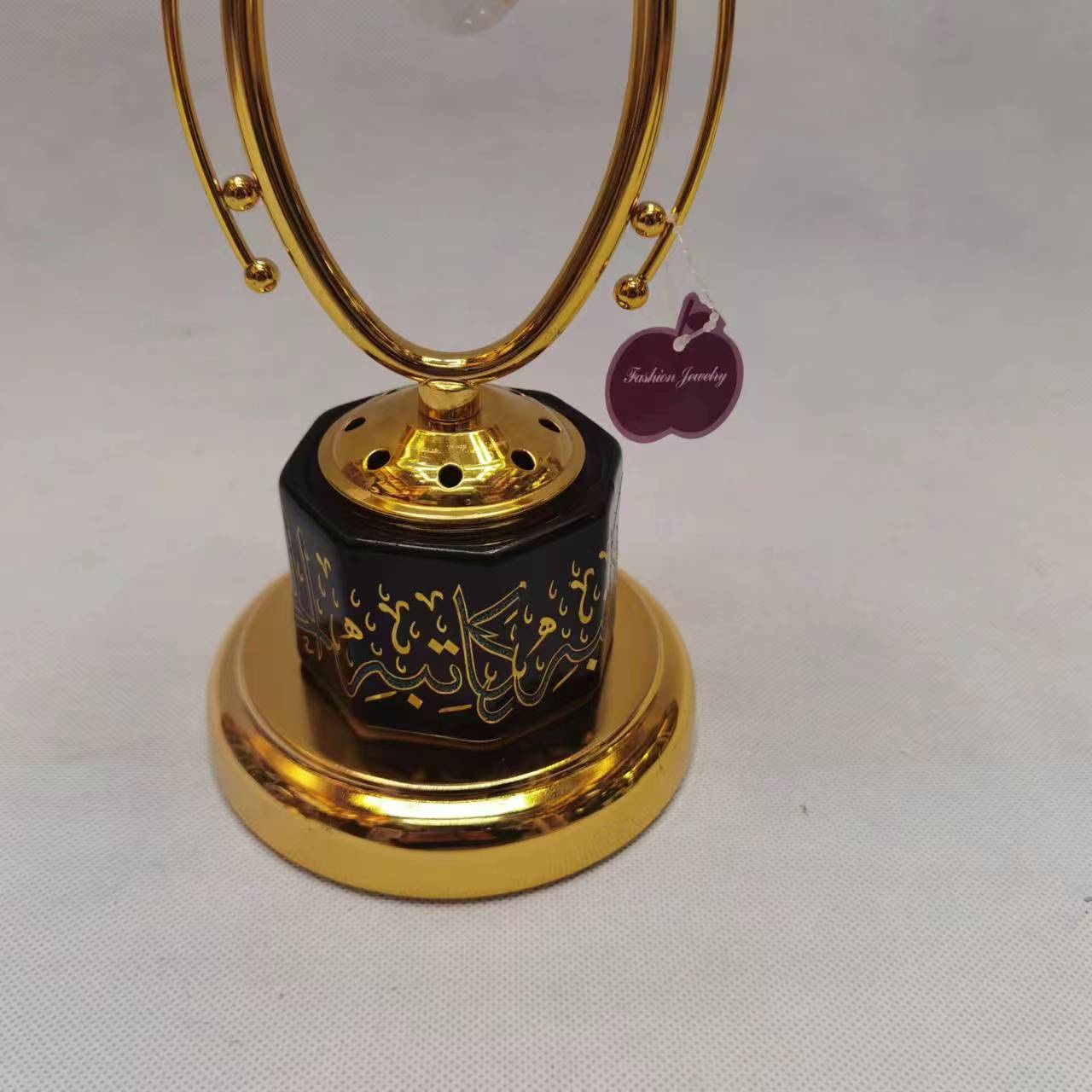 Aromatherapy Candlestick Allah Metal Candlestick Simple Alloy Candlestick Decoration Brass Candlestick Wedding Props Creative Candlestick Wholesale details Picture