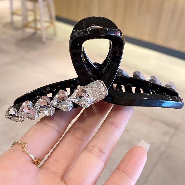 High-Grade Heart Diamond-Shaped Grip Temperament Back Head Shark Clip Fashion Disc Hairpin Grip 2023 New Hair Accessories