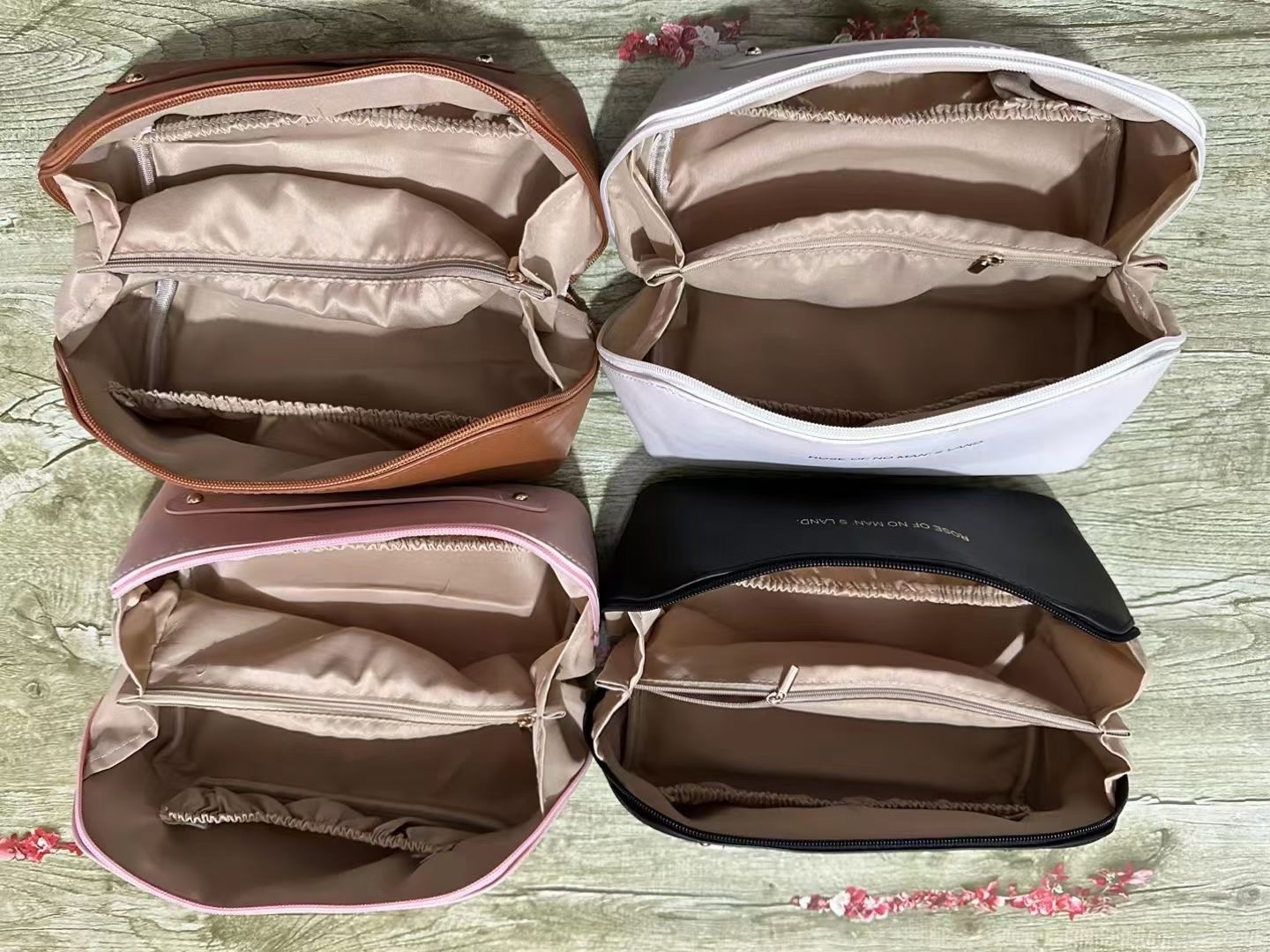 Pu Pillow Makeup Bag Large Capacity Storage Bag details Picture