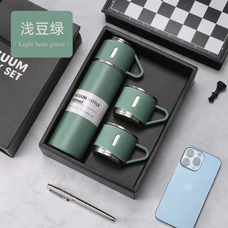 Thermos Cup Set Application Scenario