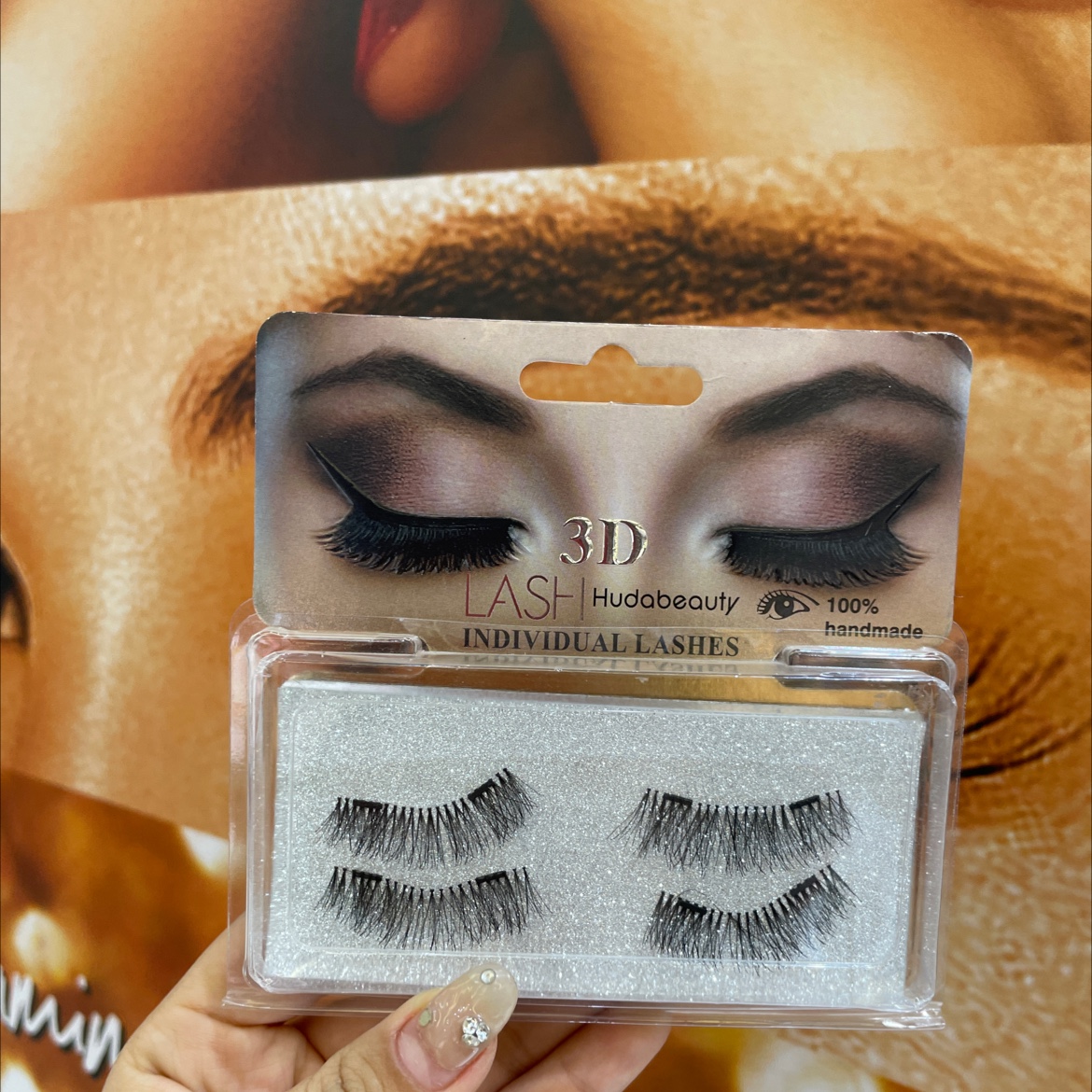 As Shown In The Figure, A Pair Of Magnet Eyelashes Are Naturally Thick And Can Be Customized False Eyelash Styles Are Optional Application Scenario