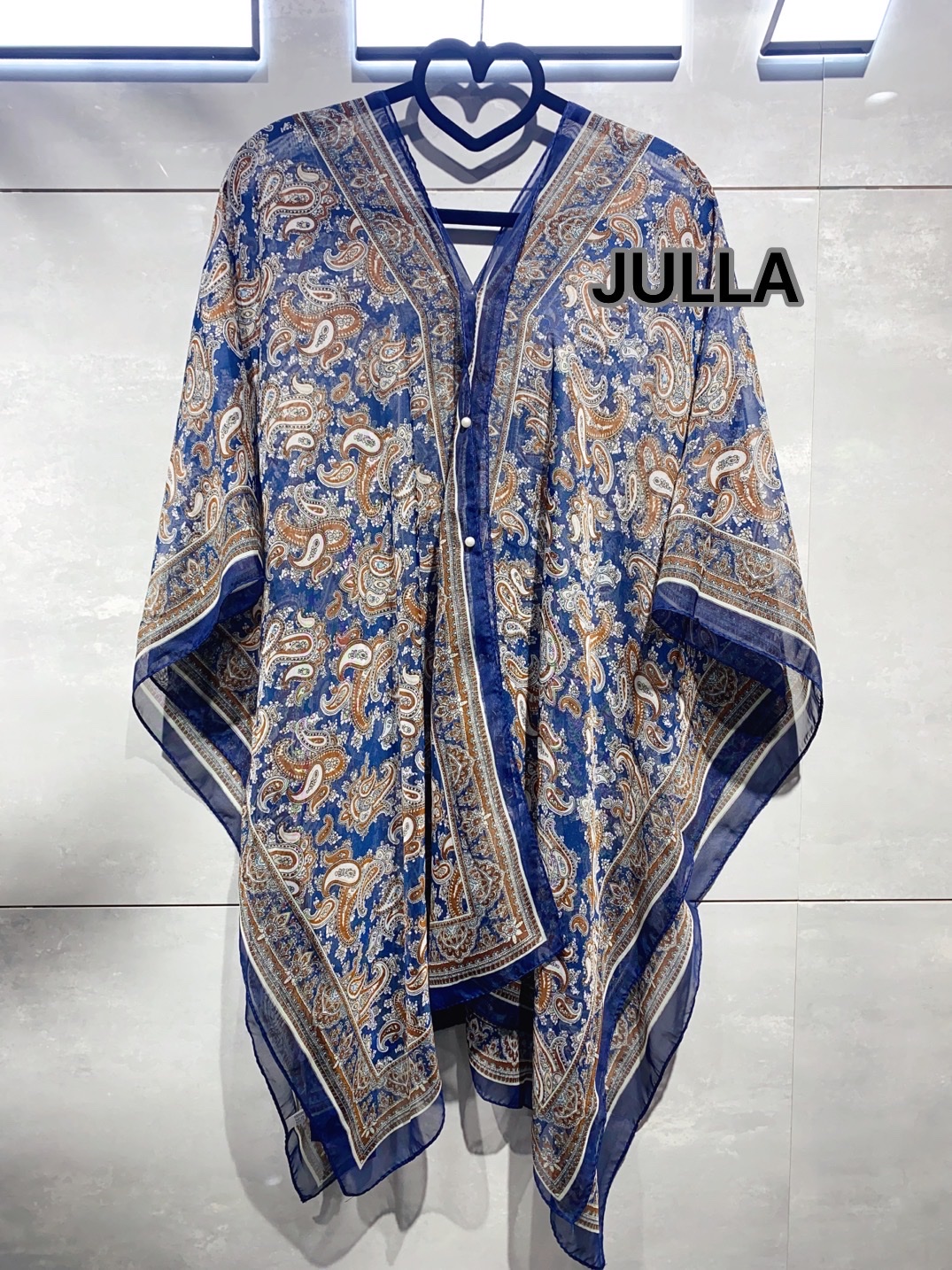 Beach Towel Sun Protection Shawl Chiffon Large Size Europe And The United States Printed Wrap Dress 100 Times Gauze Scarf Stock Supply A Variety Of Vintage Prints Optional Foreign Trade With Bikini 2024 New Specification drawing