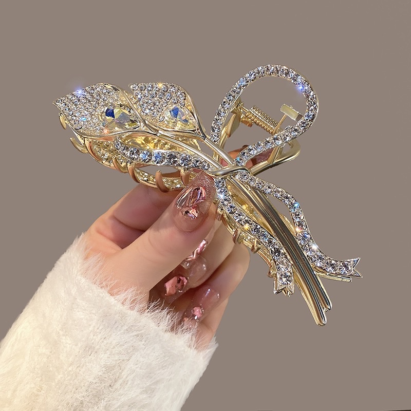 Light Luxury Hair Accessories, Women's Hair Clips, High-End Feel, Metal Gripper At The Back Of The Head, Large Shark Clip, Stylish And Fashionable Hair Gripper Headwear, National Trend Series