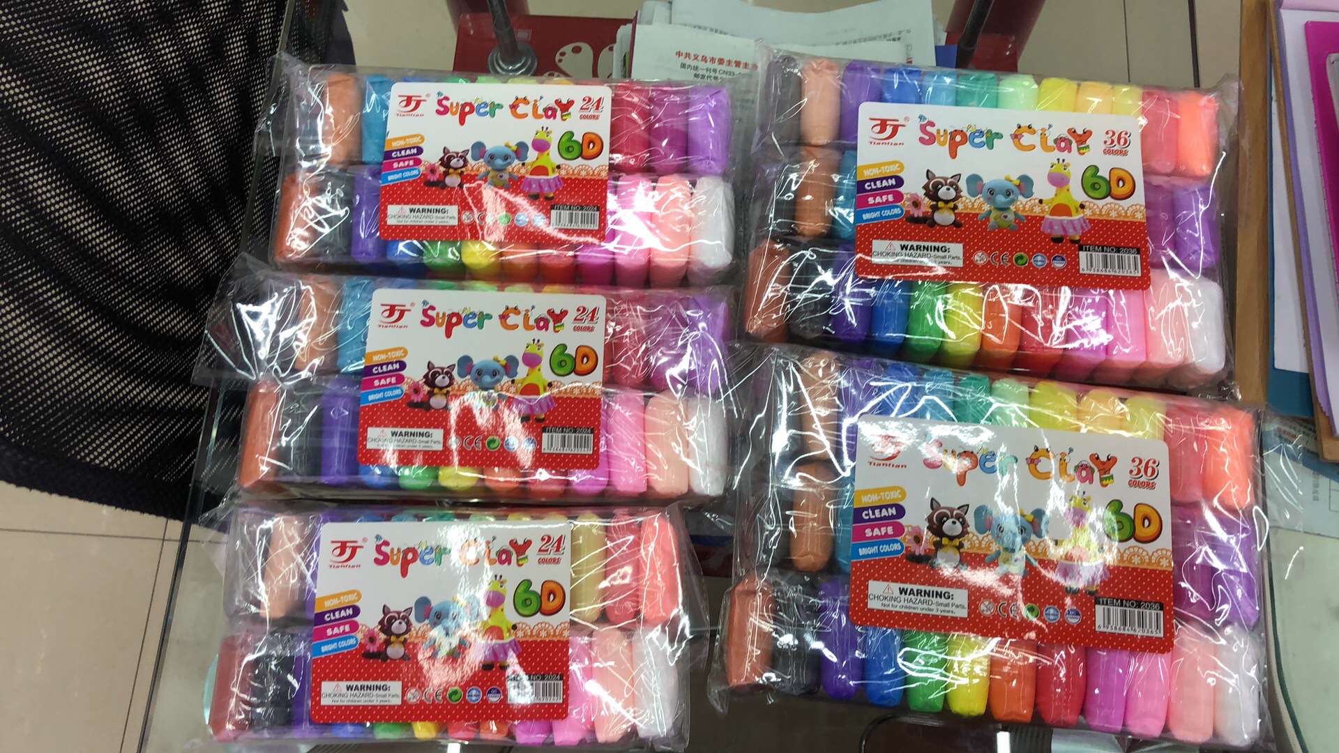 Manufacturers Wholesale Super Light Clay Clay 12 Color Clay 36 Color Clay 24 Color Space Clay Bag Light Clay Application Scenario