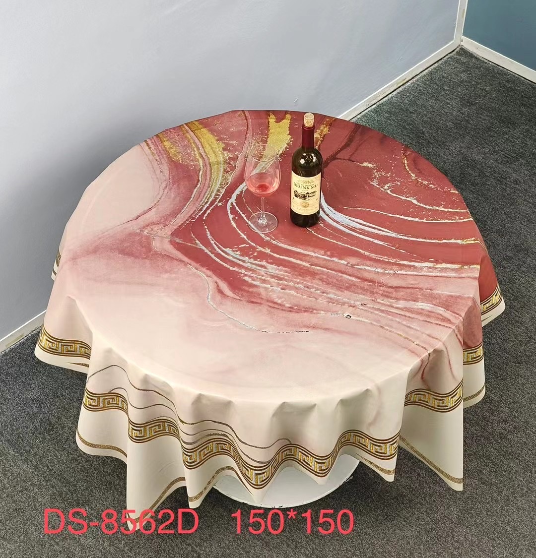 Pvc Tablecloth Size 152*152Cm Round, A Roll Of 15 152*15 No Box Two Volumes Application Scenario