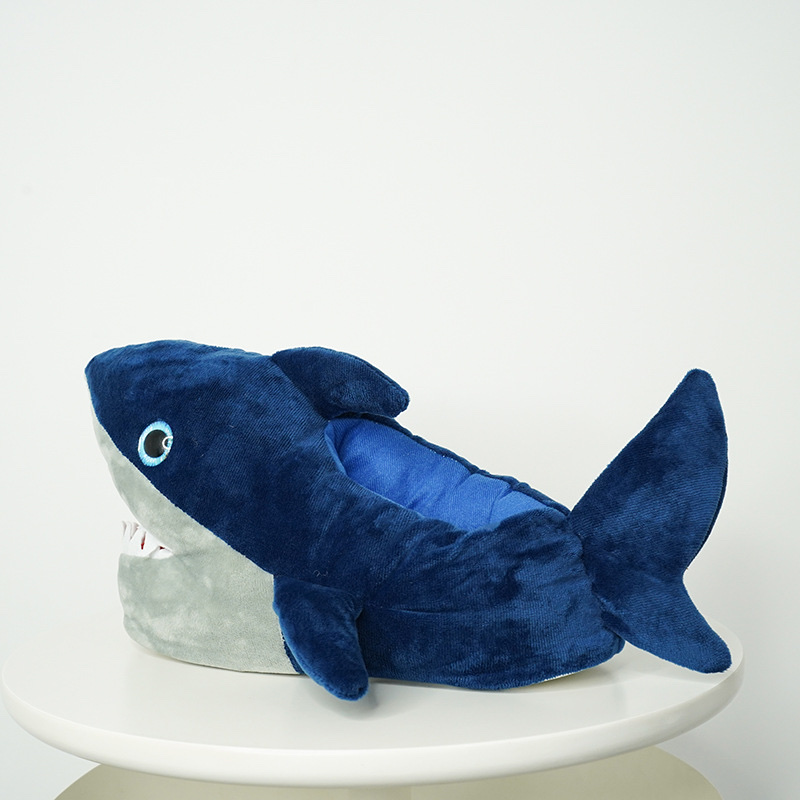 Detailed picture showing the exquisite workmanship and durability of Shark shoes