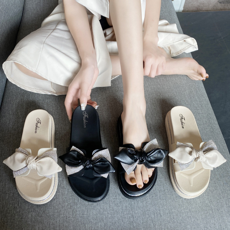 2023 Summer Pine Cake Thick Bottom Female Wearing Fashion Fairy Rhine-Diamond Slippers With Bow Slippers