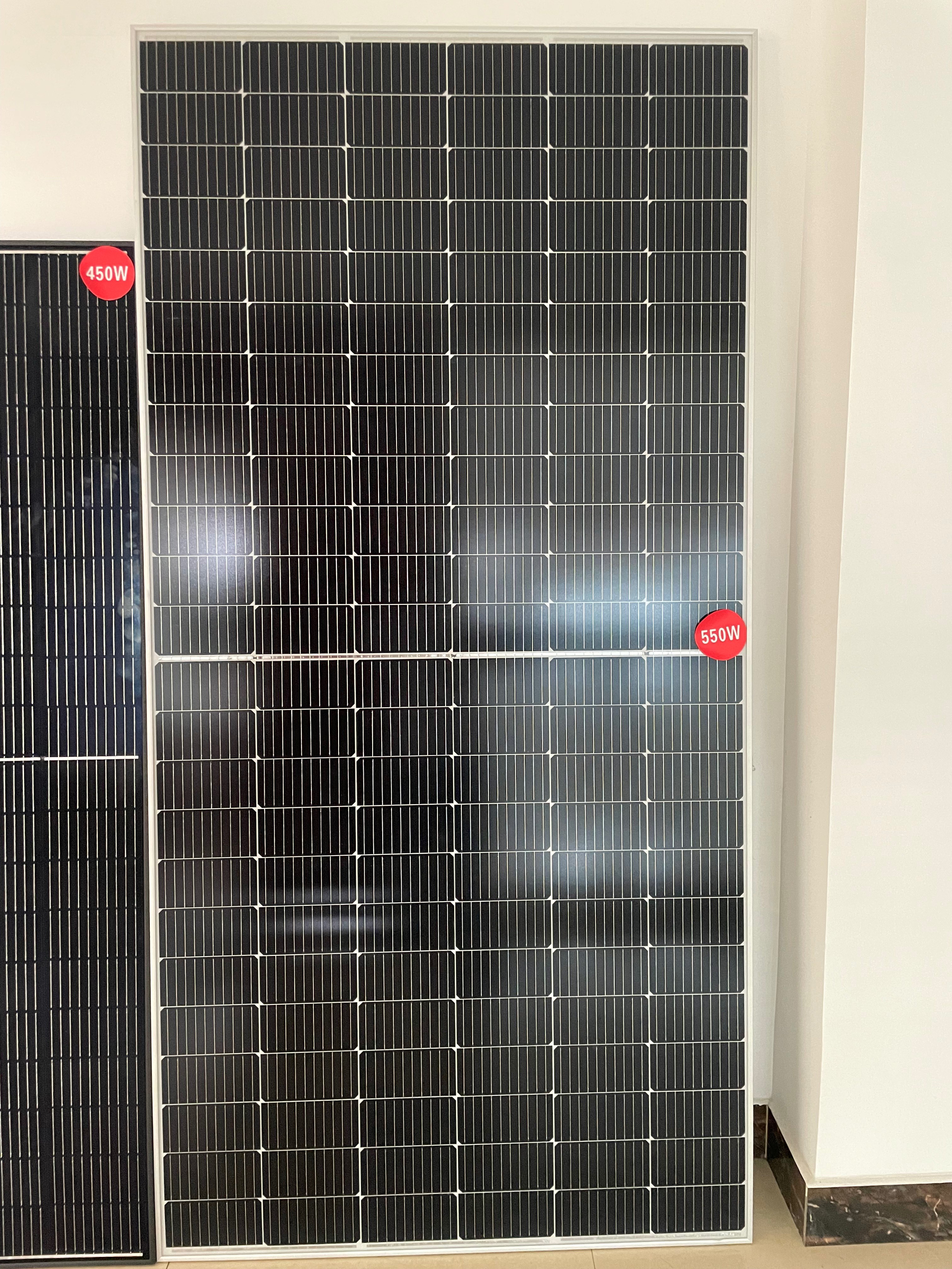 Factory direct sales of 550W half-cell process solar panels, monocrystalline solar power generation photovoltaic panel modules