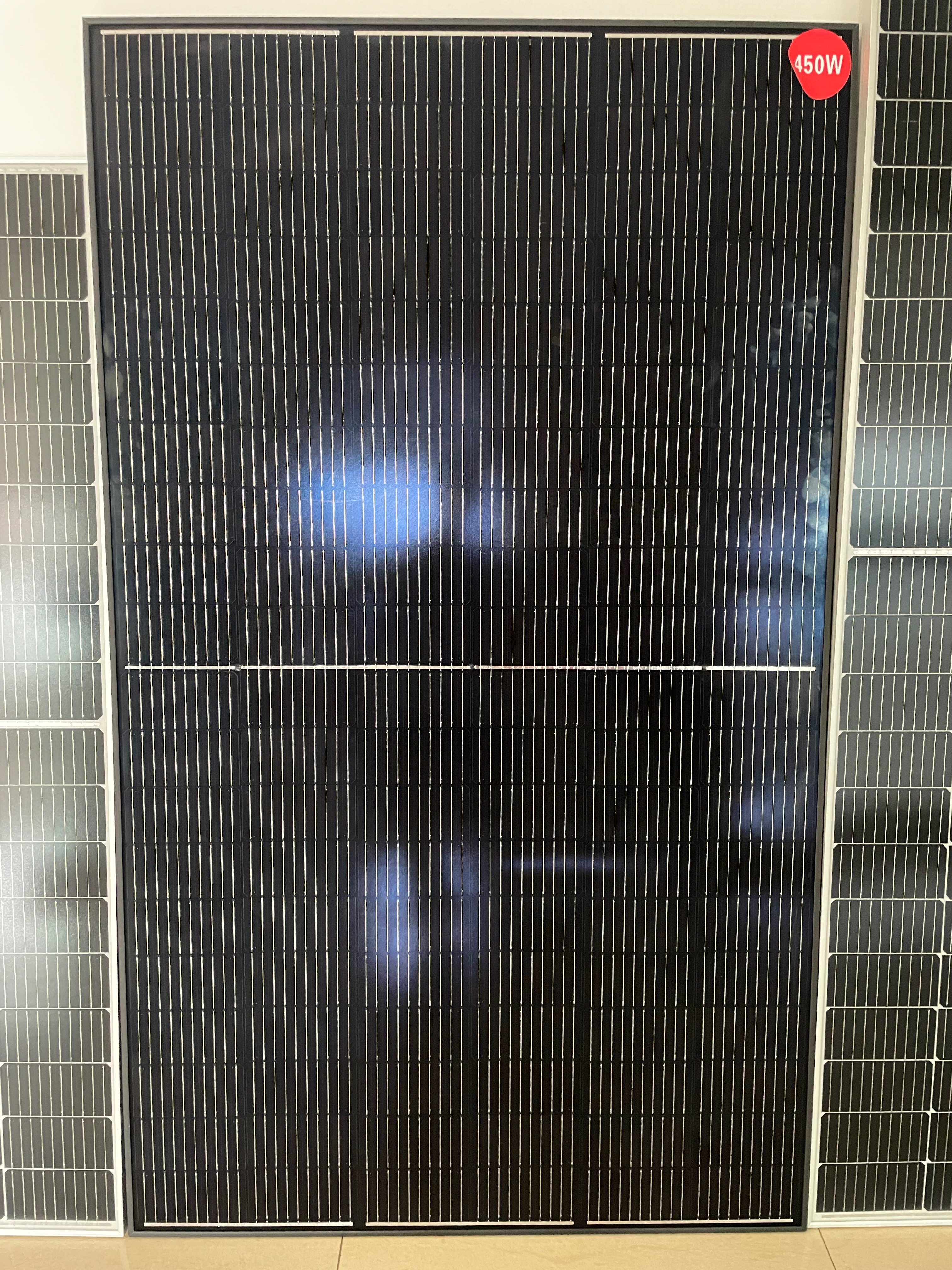 Factory direct sales of all-black frame 450W and 500W half-piece process solar panels, monocrystalline solar power generation photovoltaic panel modules