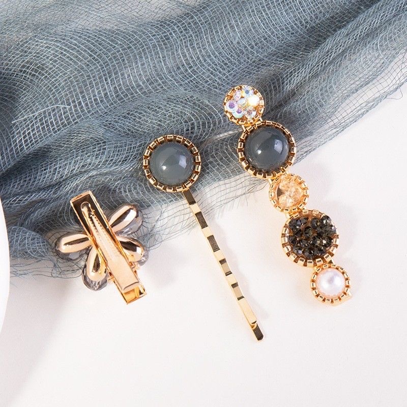 Hair Card Adult Influencer Clip Fold Broken Hair Flow Sea Forehead High-End Hair Clip Diamond Word Clip Ins Wind Side Application Scenario