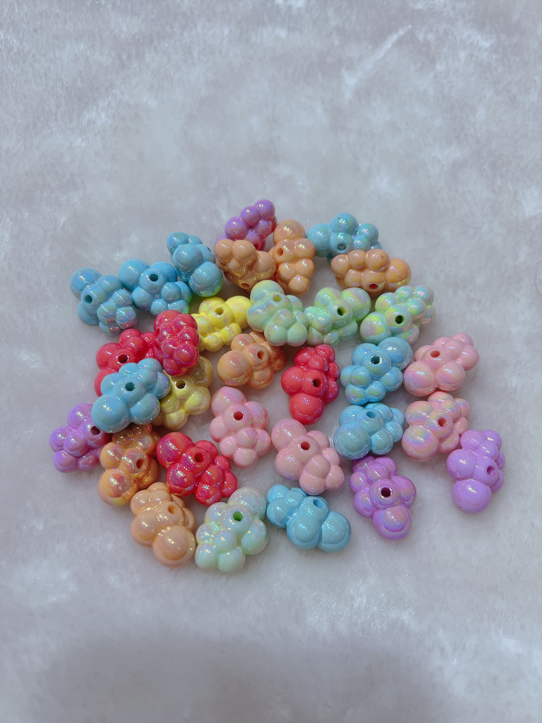 Xinyang 00093 Acrylic Electroplating Color Luminous Mermaid Small Cloud Mobile Phone Pendant Beaded Accessories Material Bag Live Explosion Item Picture