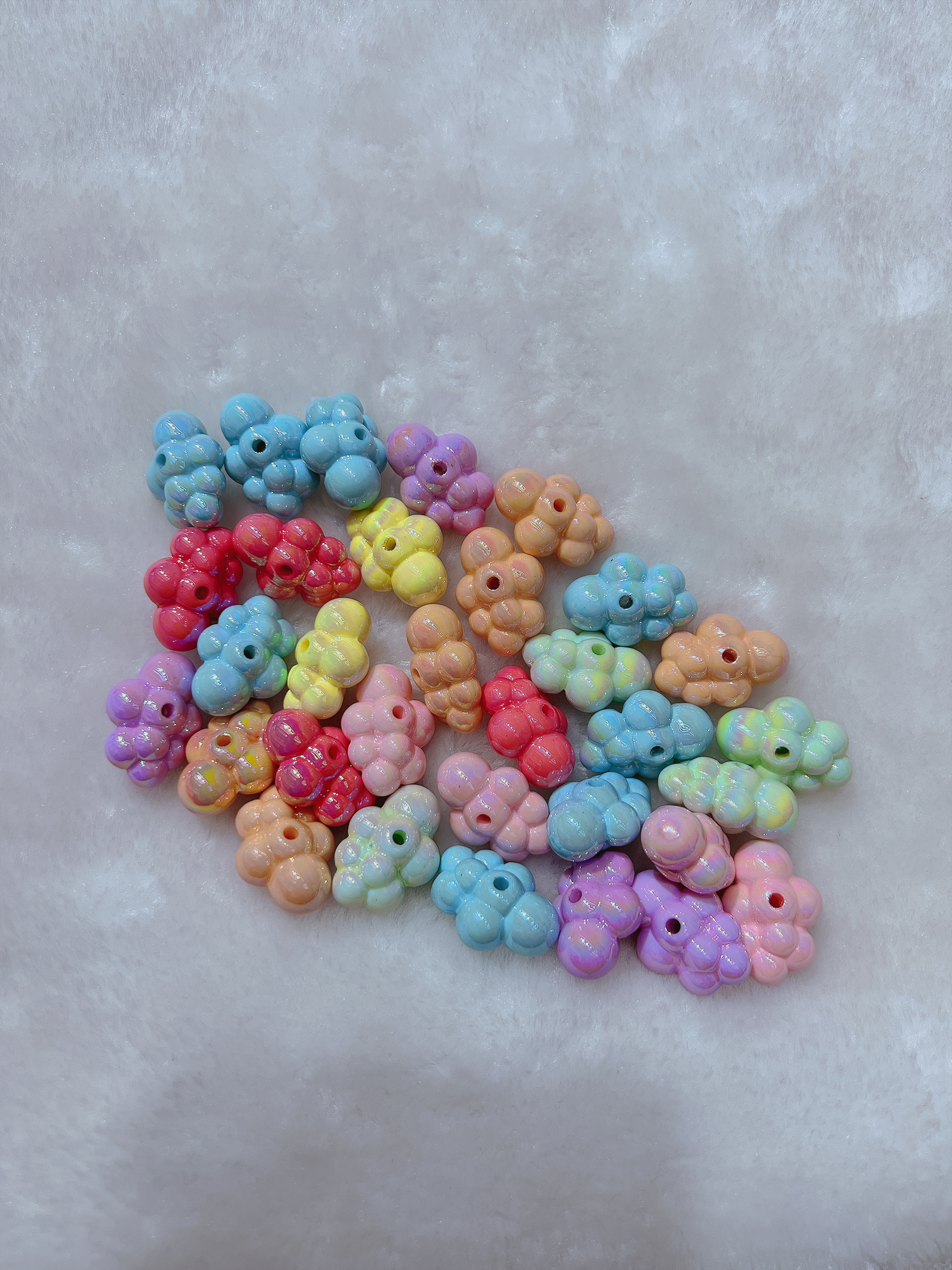 Xinyang 00093 Acrylic Electroplating Color Luminous Mermaid Small Cloud Mobile Phone Pendant Beaded Accessories Material Bag Live Explosion Specification drawing