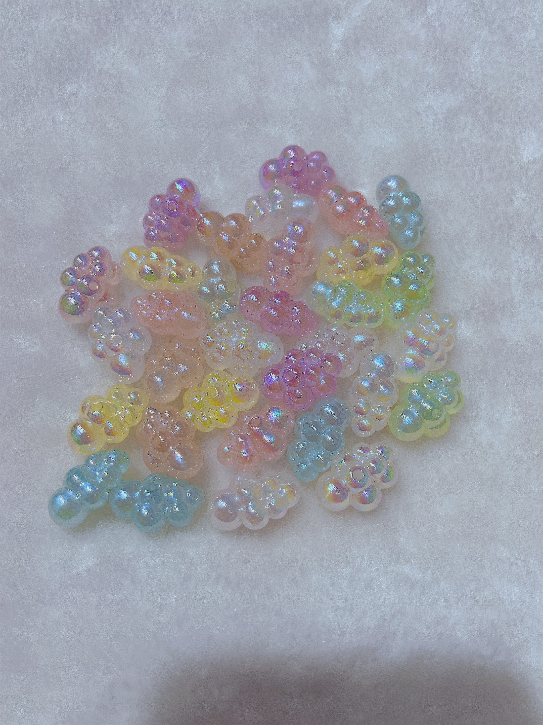 Xinyang 00093 Acrylic Electroplating Color Luminous Mermaid Small Cloud Mobile Phone Pendant Beaded Accessories Material Bag Live Explosion details Picture