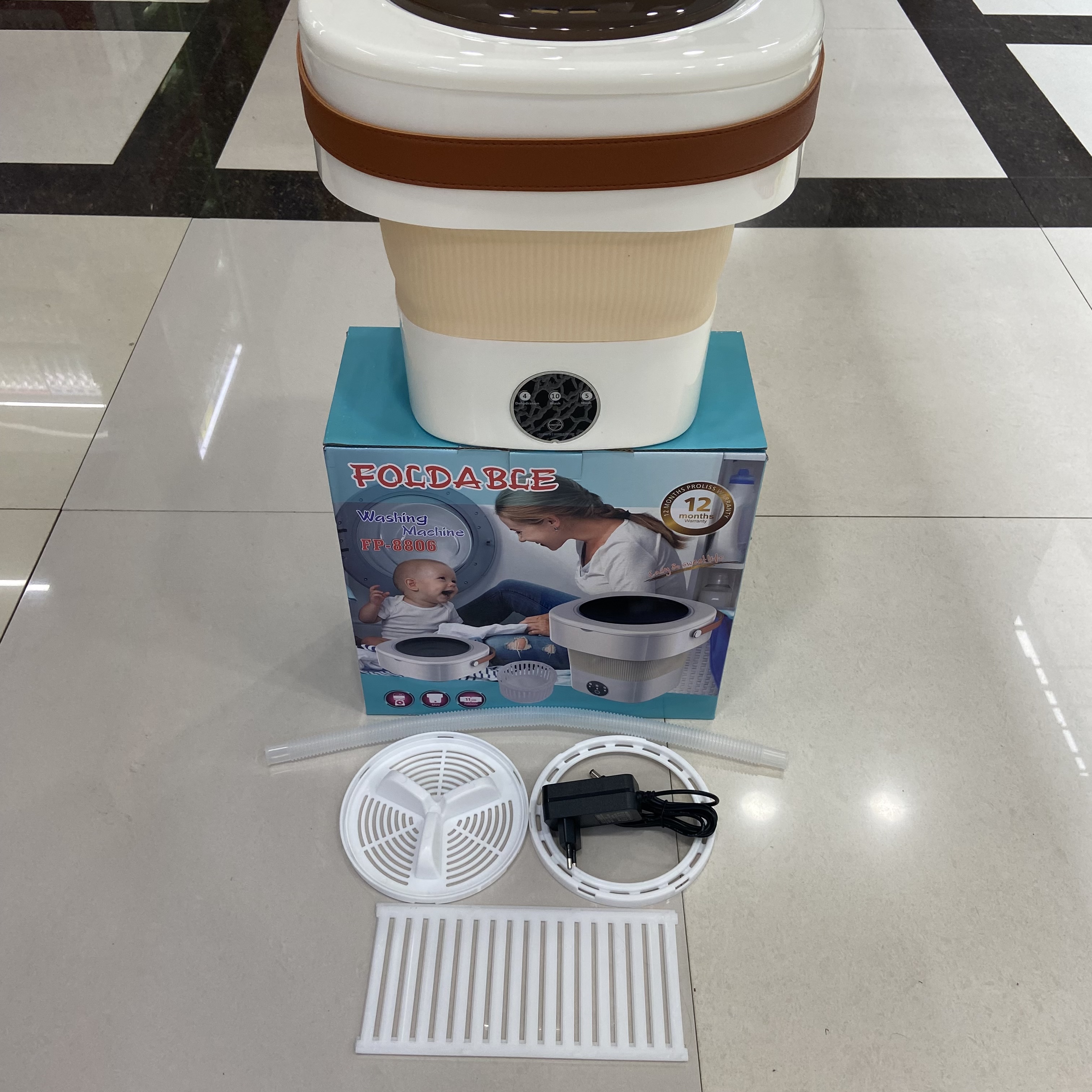 Household washing and spinning integrated washing machine, portable foldable spin-drying sock washing machine, specially designed for mini underwear