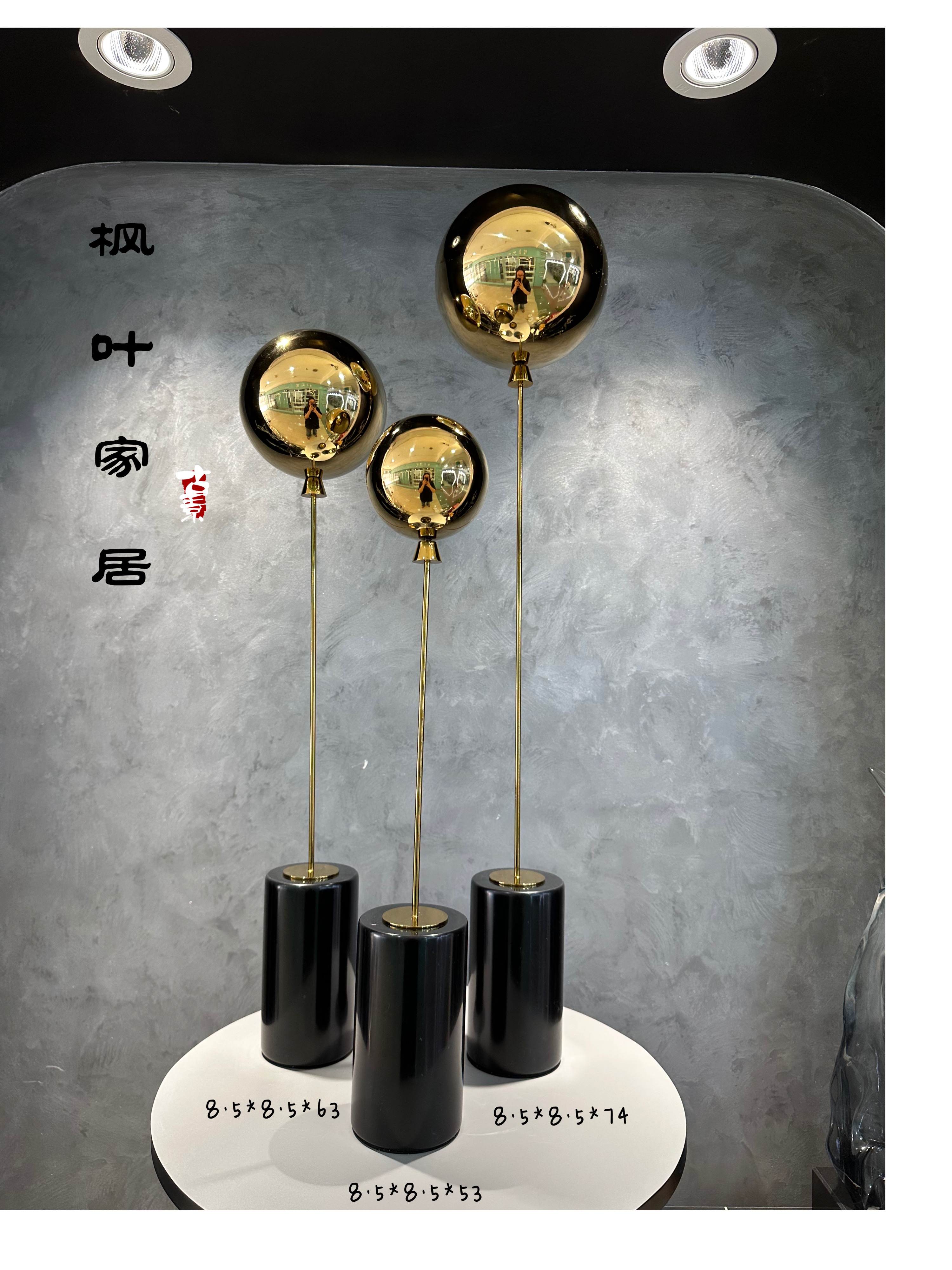 Maple leaf metal round balls, European-style light luxury, fashionable and simple marble ornaments, creative home light luxury ornaments, personalized decorative items