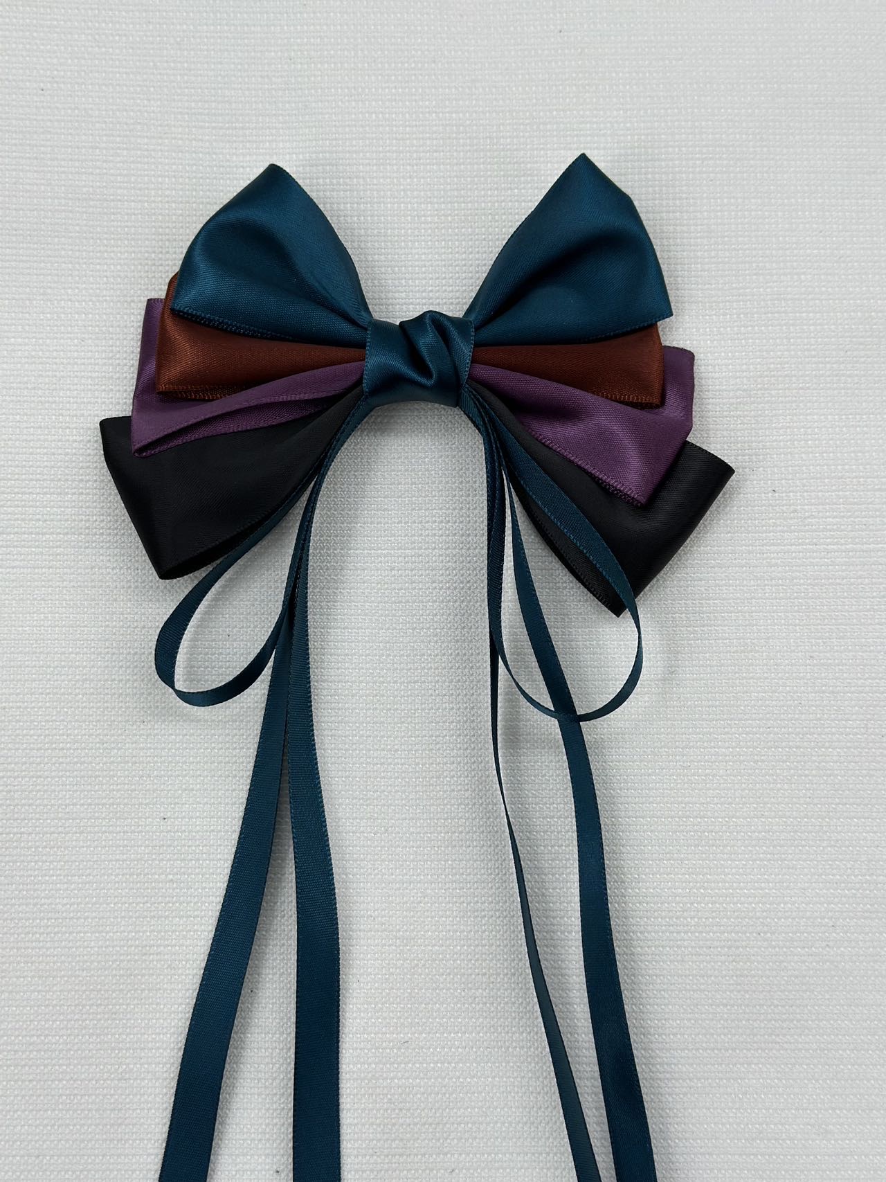 Multi-layer bow tie in mixed colors thumbnail