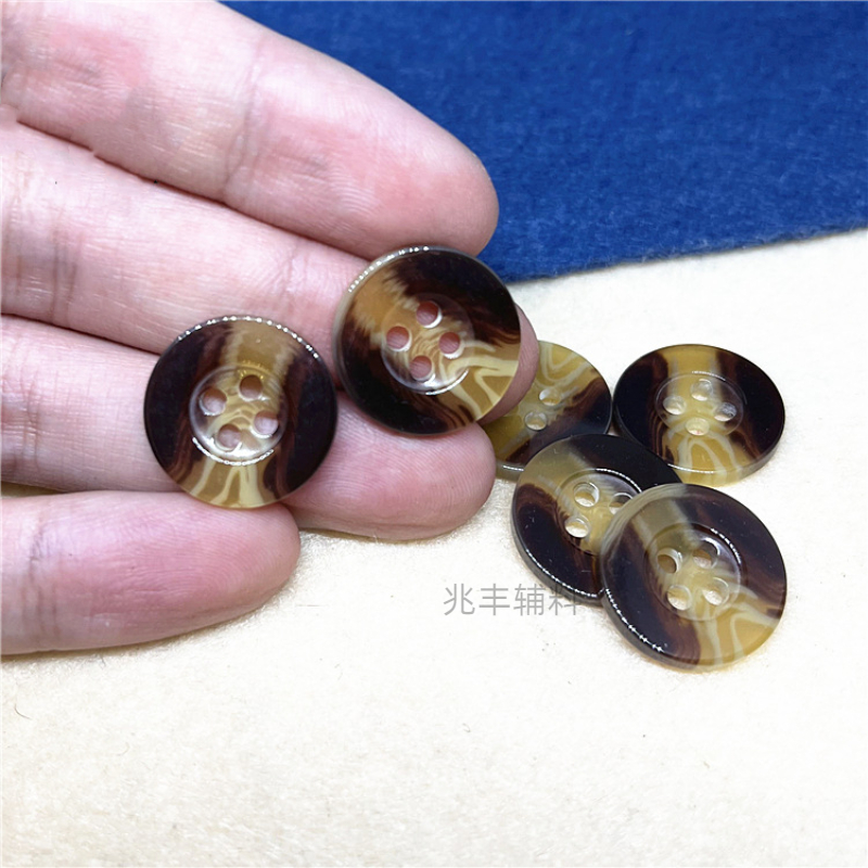 Resin Wide Edge Pattern Button Round Striped Pattern Button Four Eyes Brown Button Clothing Accessories Wholesale Item Picture