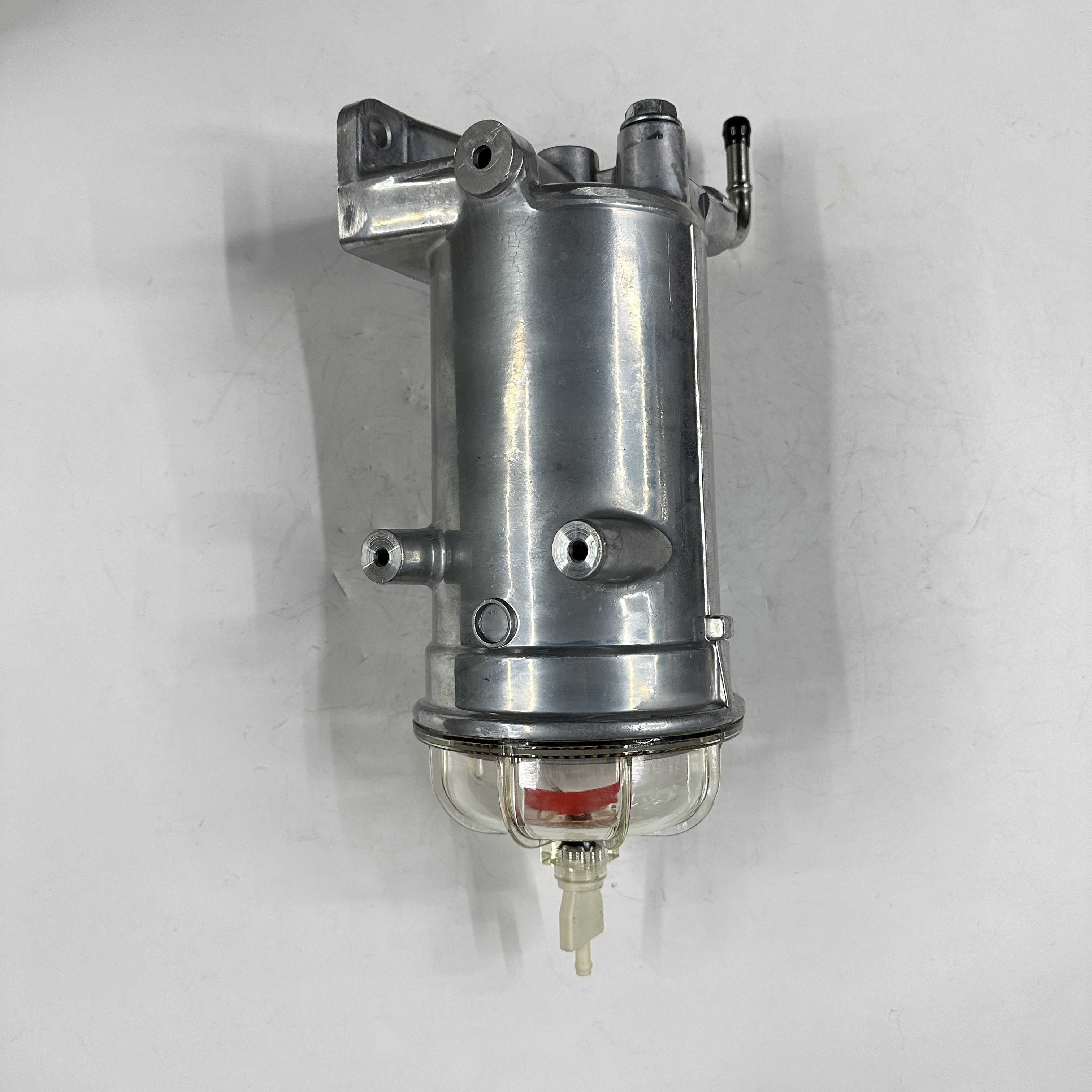 ويصل عدد مرشحات الديزل J08Eإلى 23330 إلى E0030. Specification image