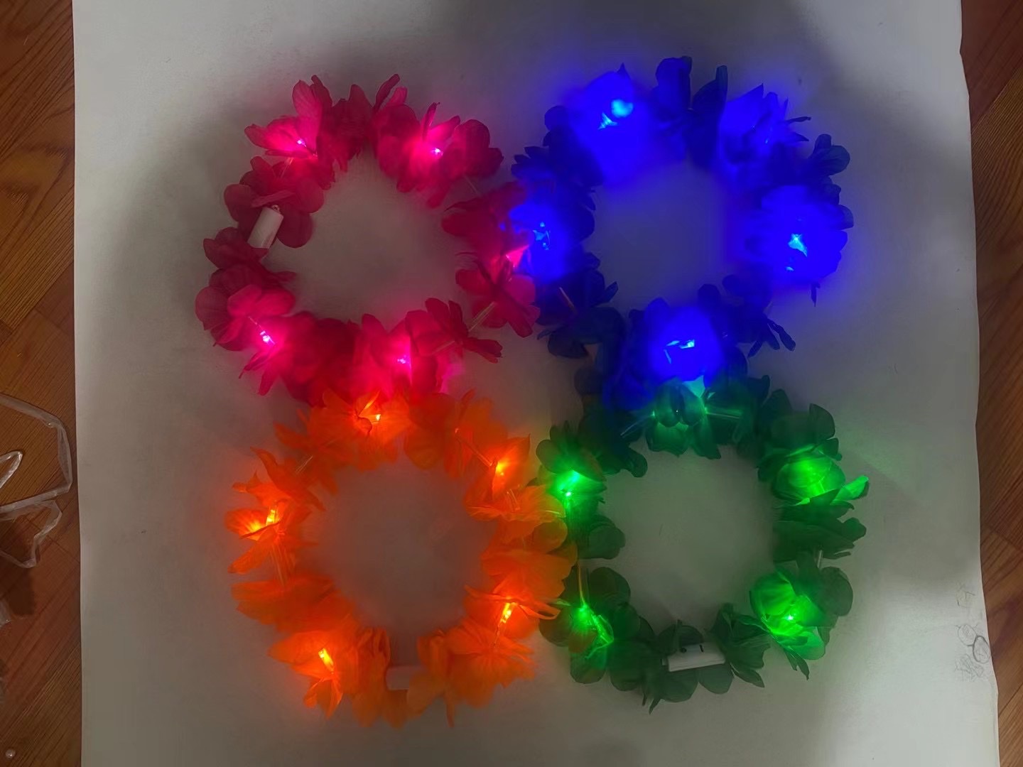 发光夏威夷花环