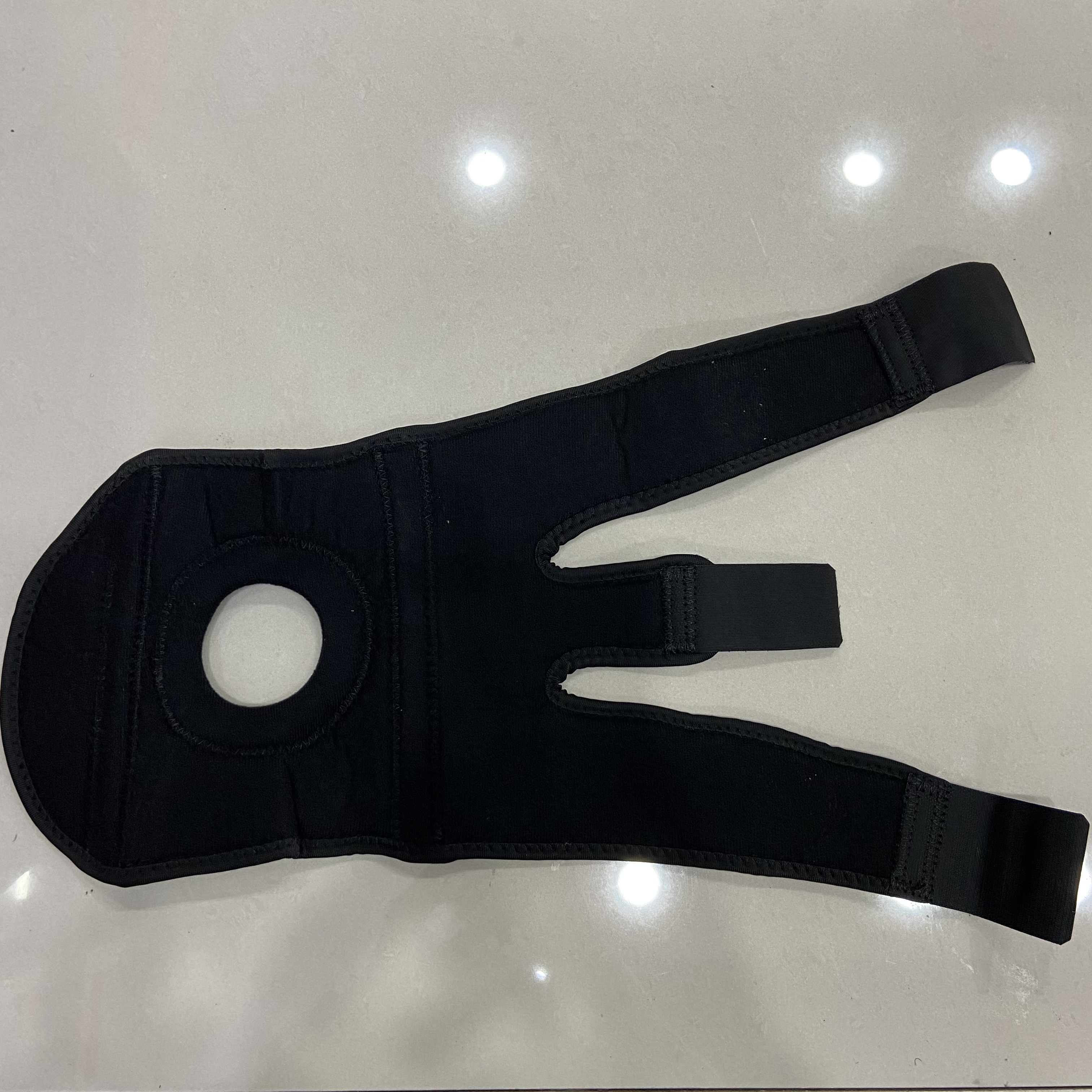 Sports knee pads, warm outdoor mountain climbing and cycling protective gear, sports protective gear, sports goods details Picture