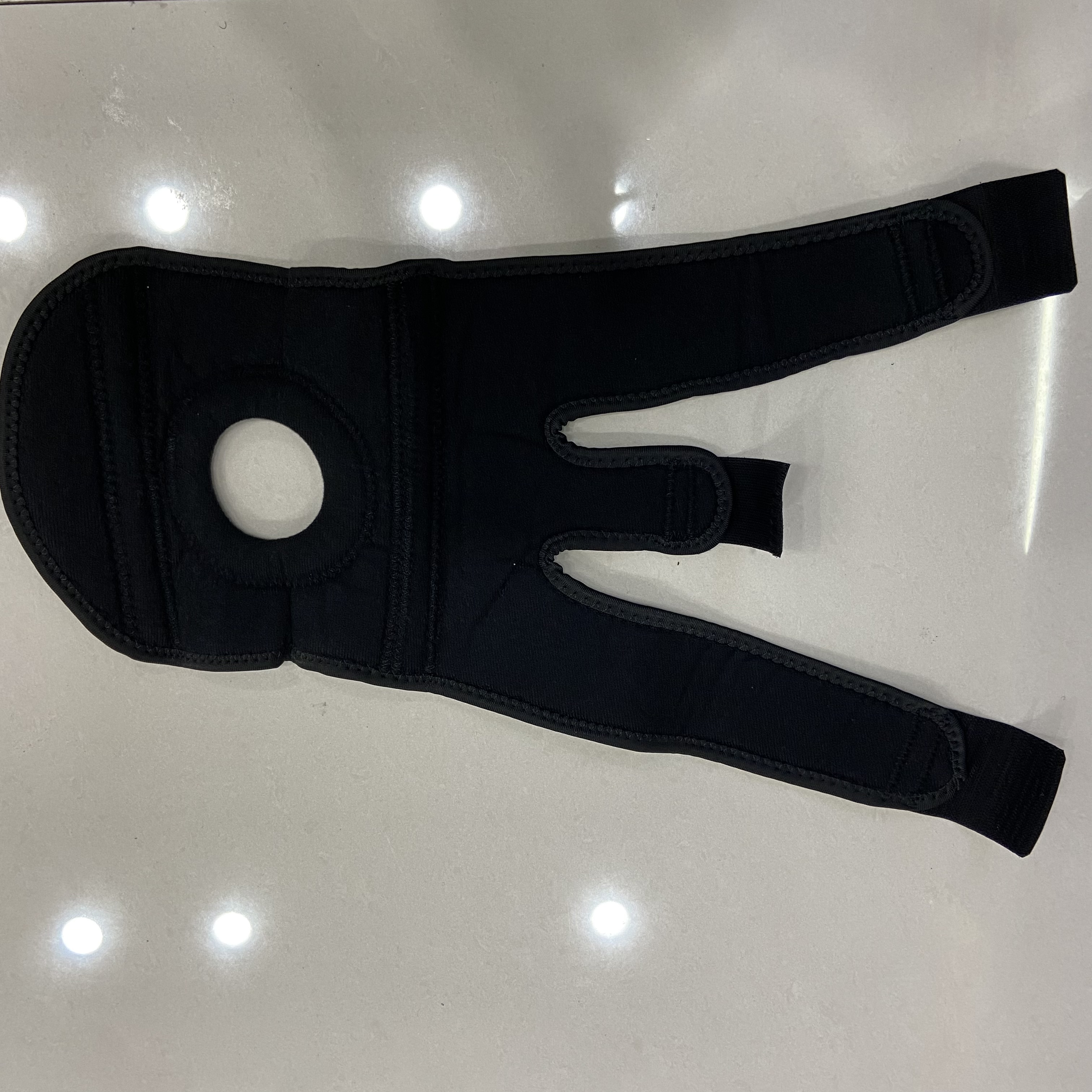 Sports knee pads, warm outdoor mountain climbing and cycling protective gear, sports protective gear, sports goods Specification image