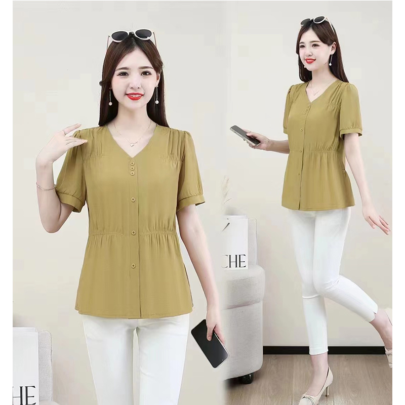2023 Summer New Women's middle-aged V-neck Top XL-5XL Plain cardigan Application Scenario
