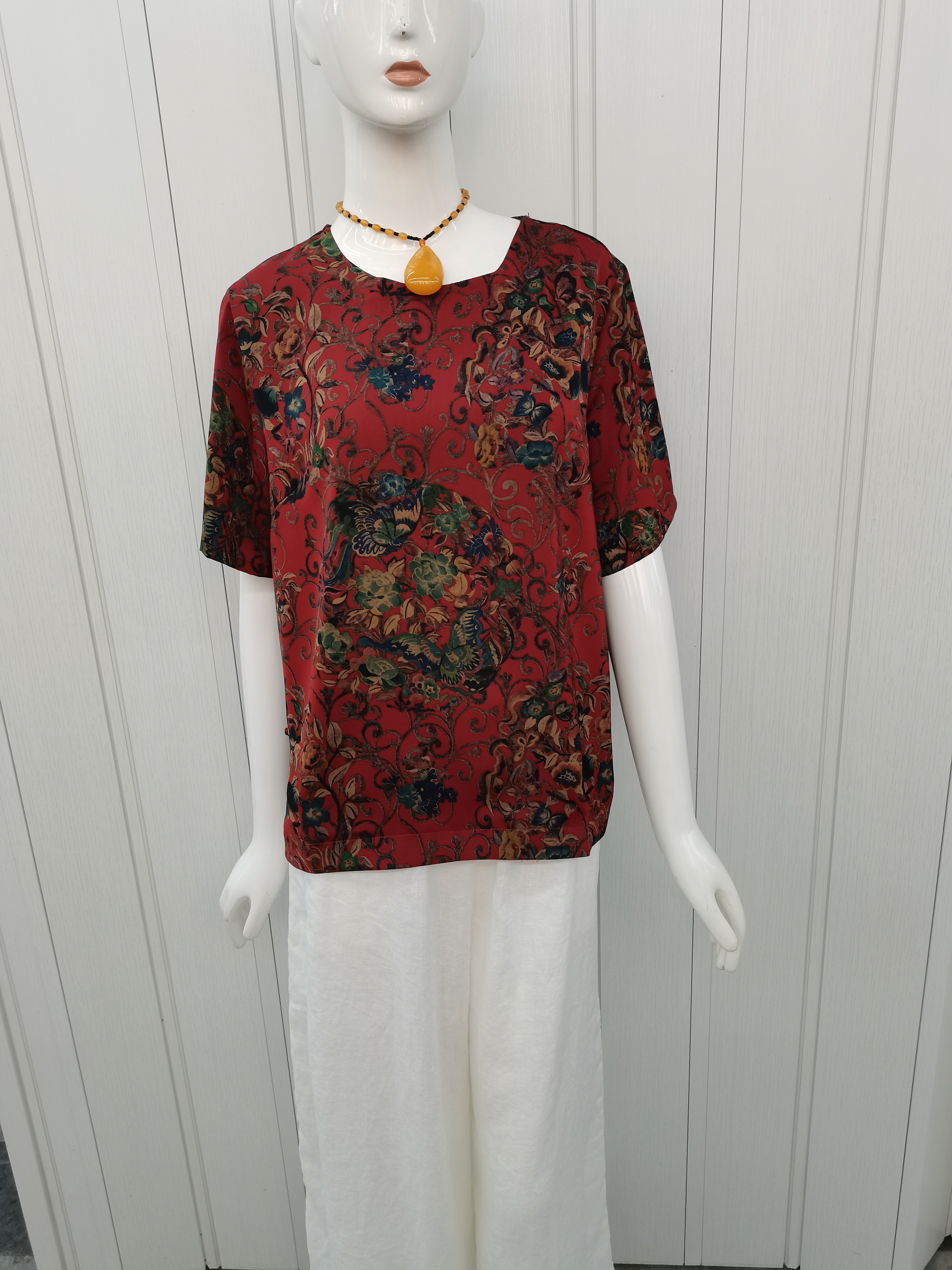 Verano 2023 nuevo estilo coreano para mujeres de edad media mamá XL-5XL cuello redondo manga corta top details Picture