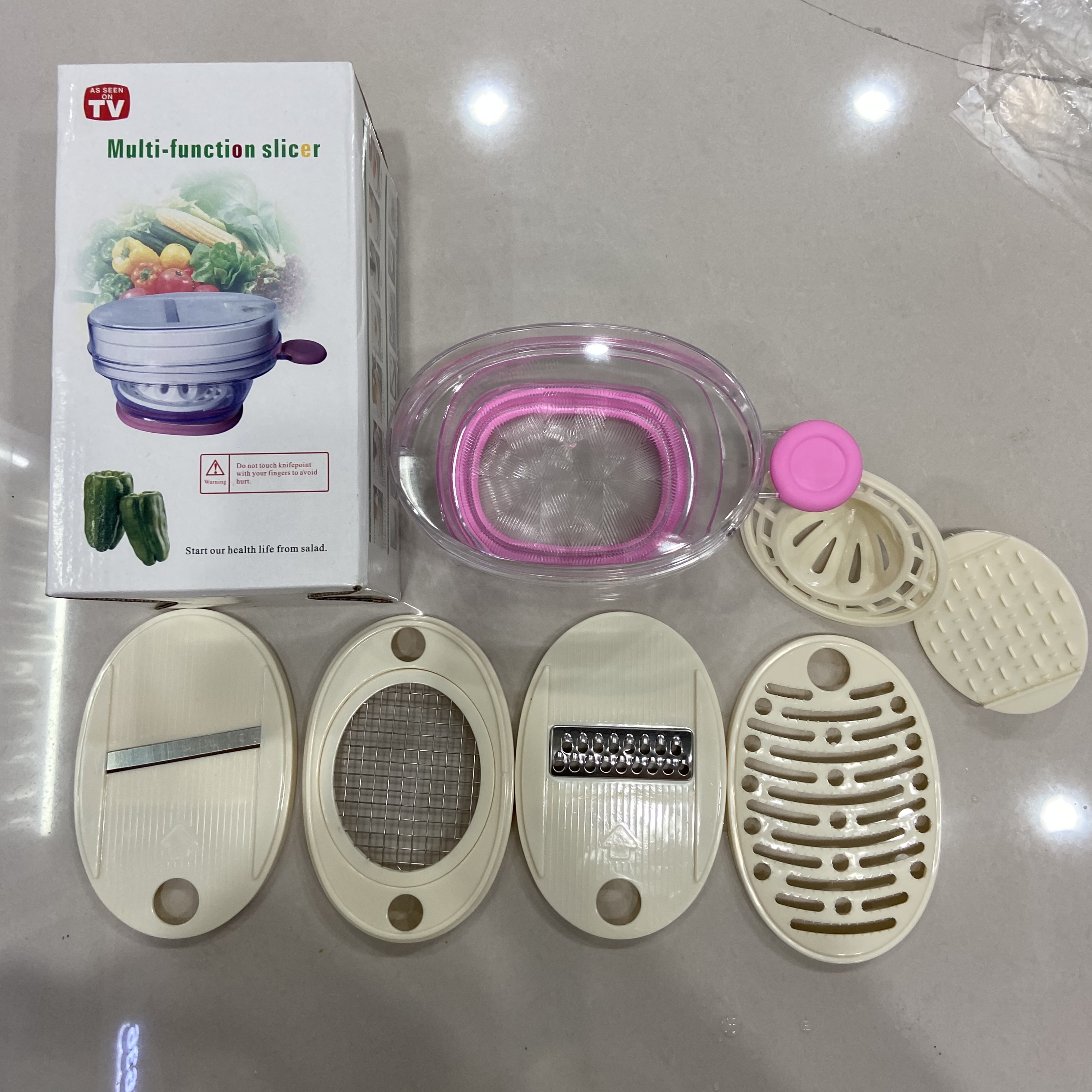 8-piece multi-functional vegetable cutter, slicer, shredder and complementary food grinder