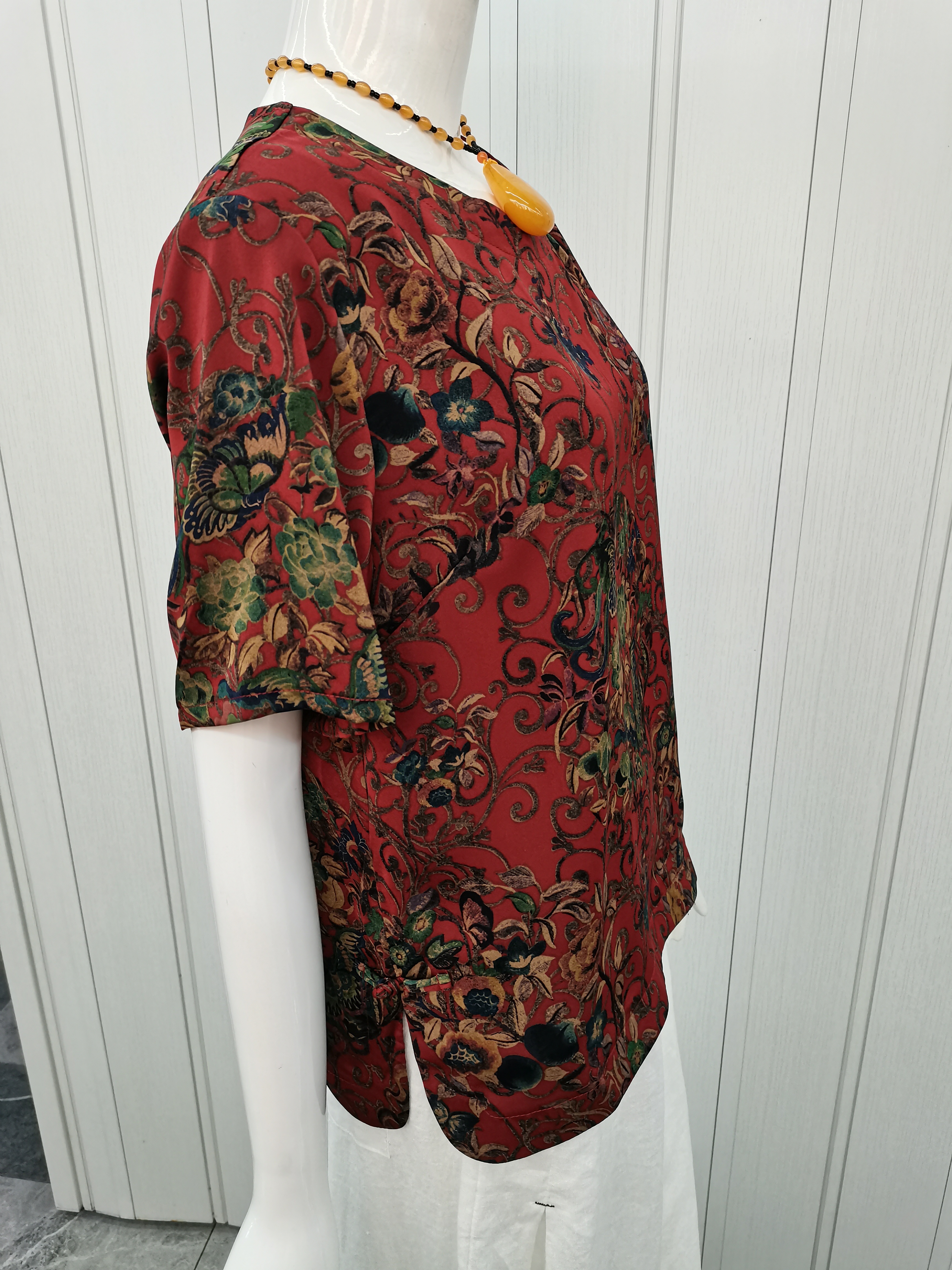 Verano 2023 nuevo estilo coreano para mujeres de edad media mamá XL-5XL cuello redondo manga corta top Specification image