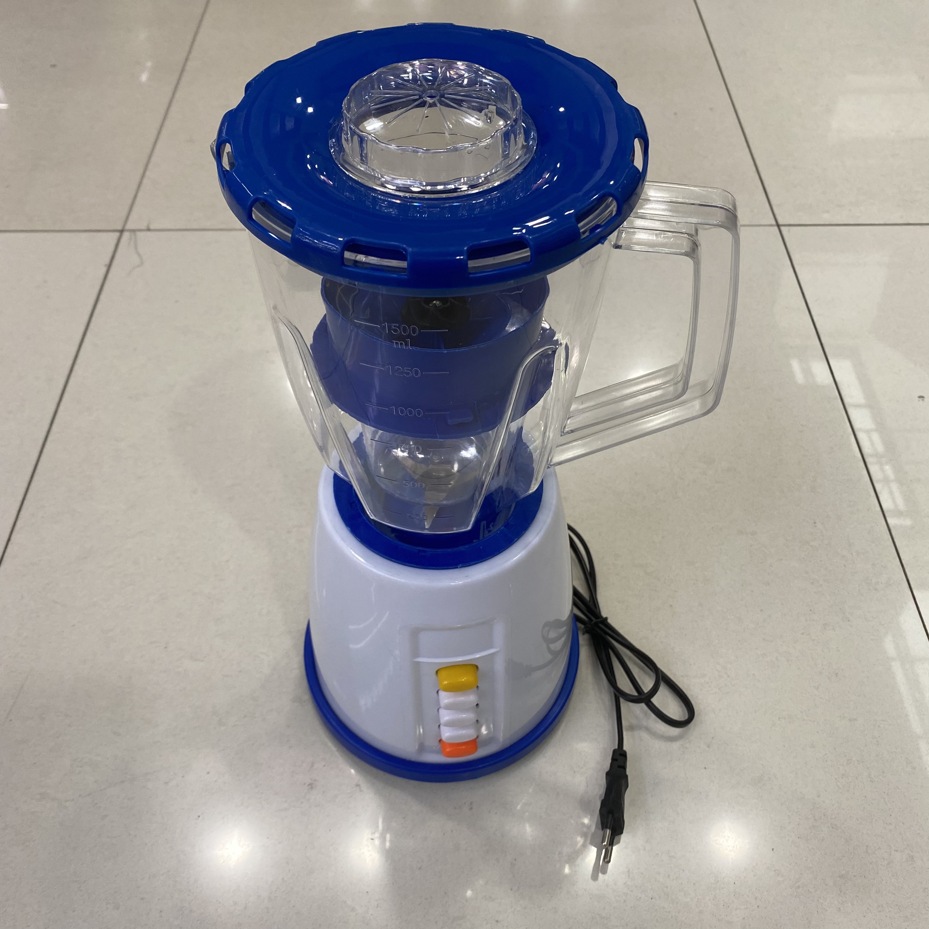886 Juicer, a fully automatic household fruit and vegetable juicer and food processor details Picture