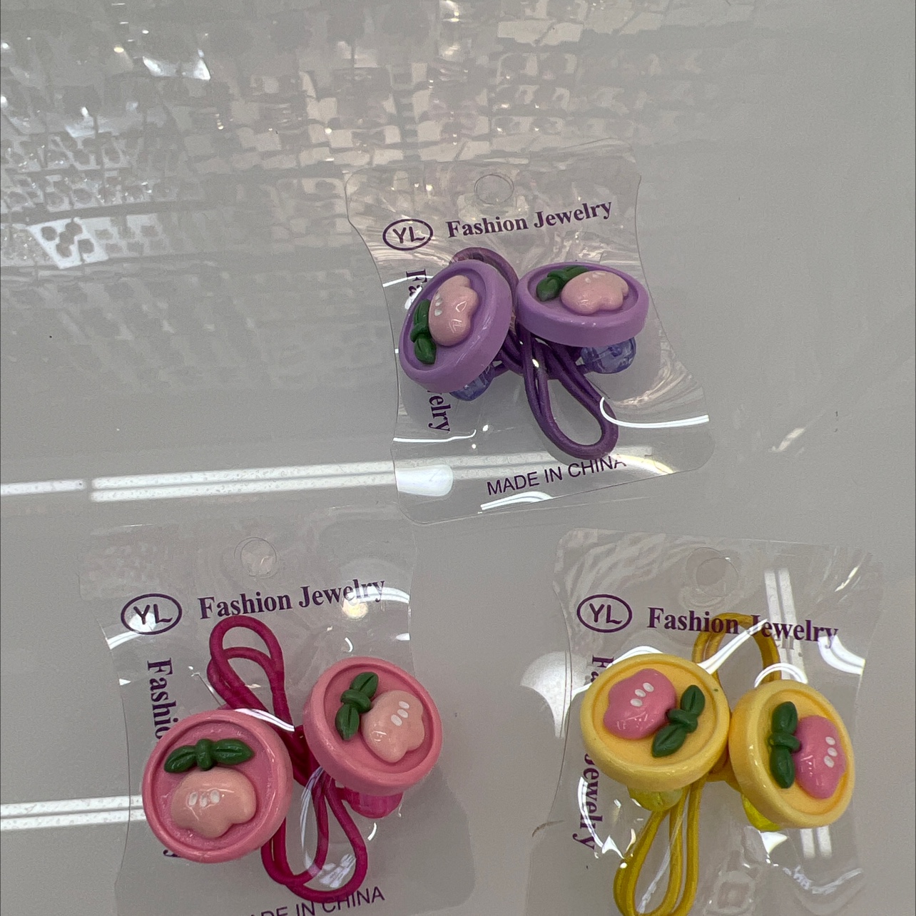 儿童亮色圆形玫瑰花