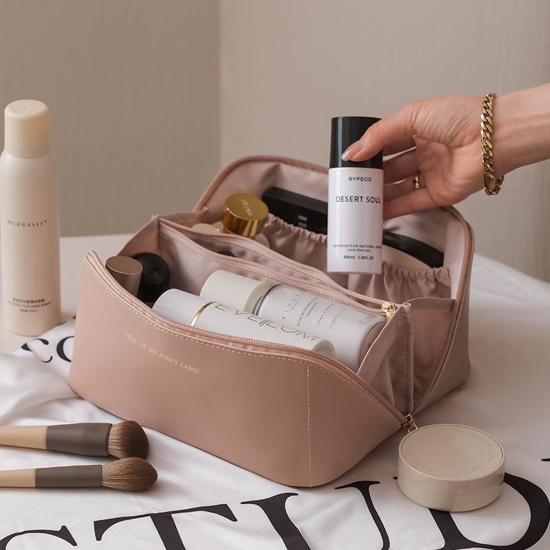 Makeup Bag With Three Separate Layers Item Picture