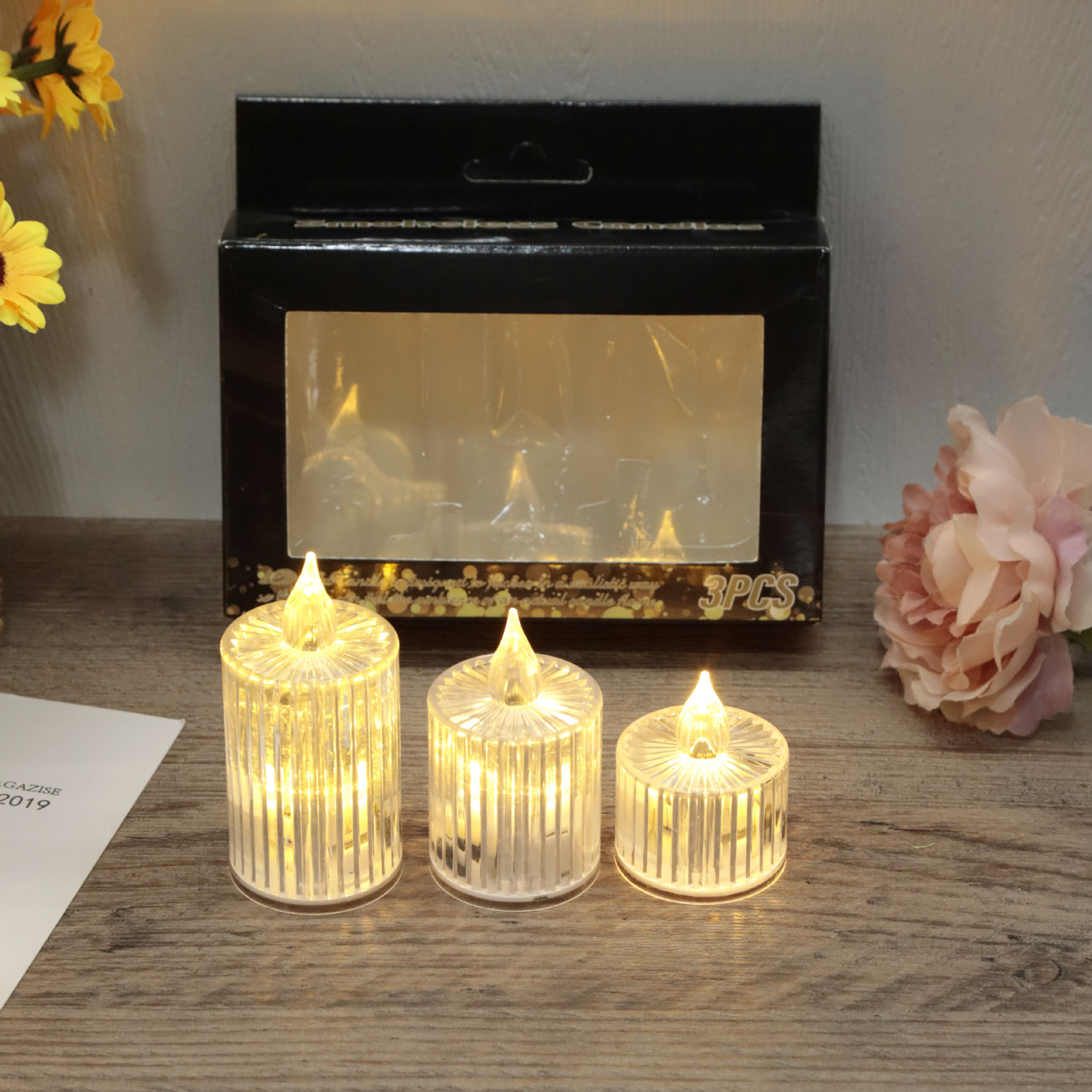 3-piece set of acrylic transparent crystal tearful creative festival atmosphere decoration LED small candle electronic tea wax lamp details Picture