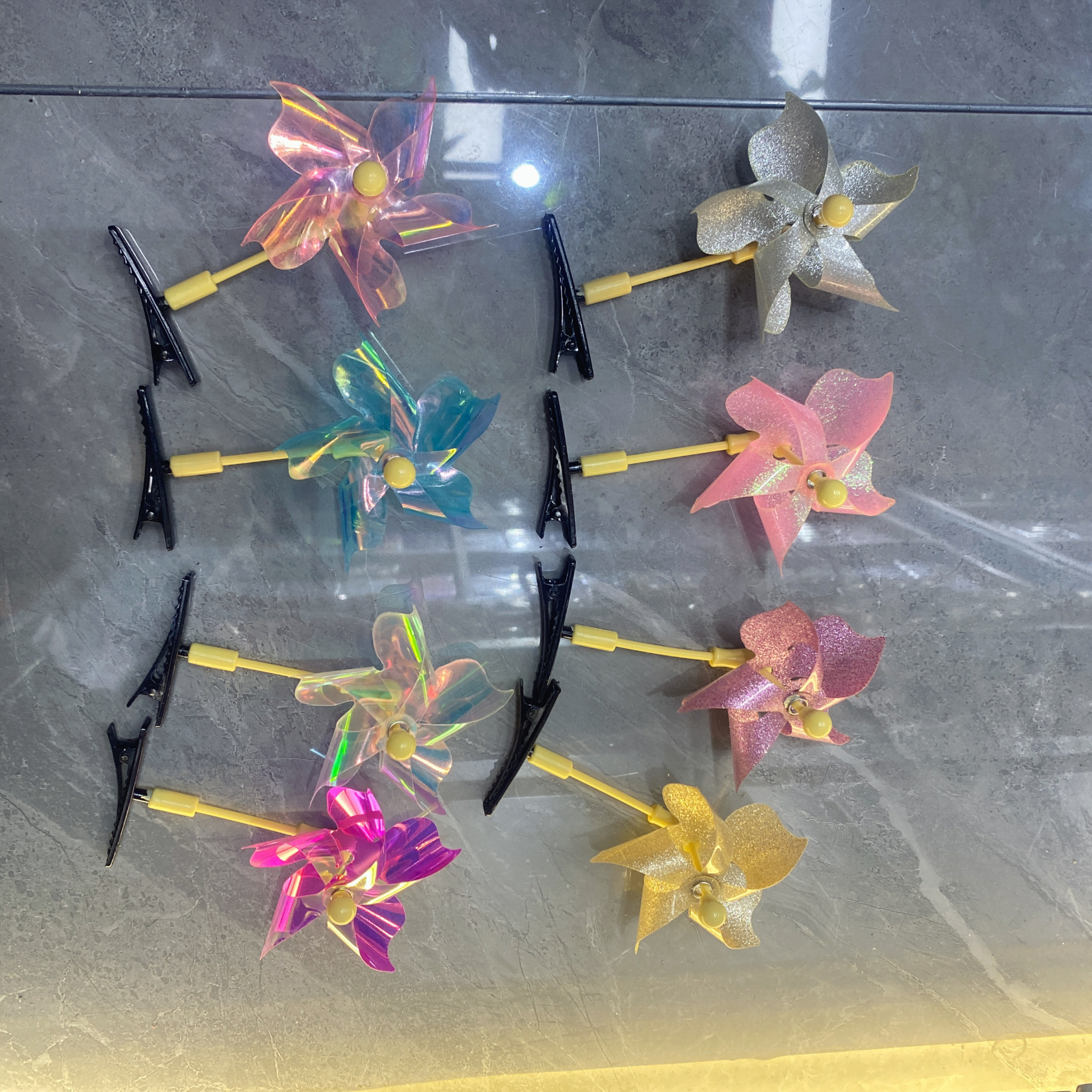 Colorful Pinwheel Clip details Picture