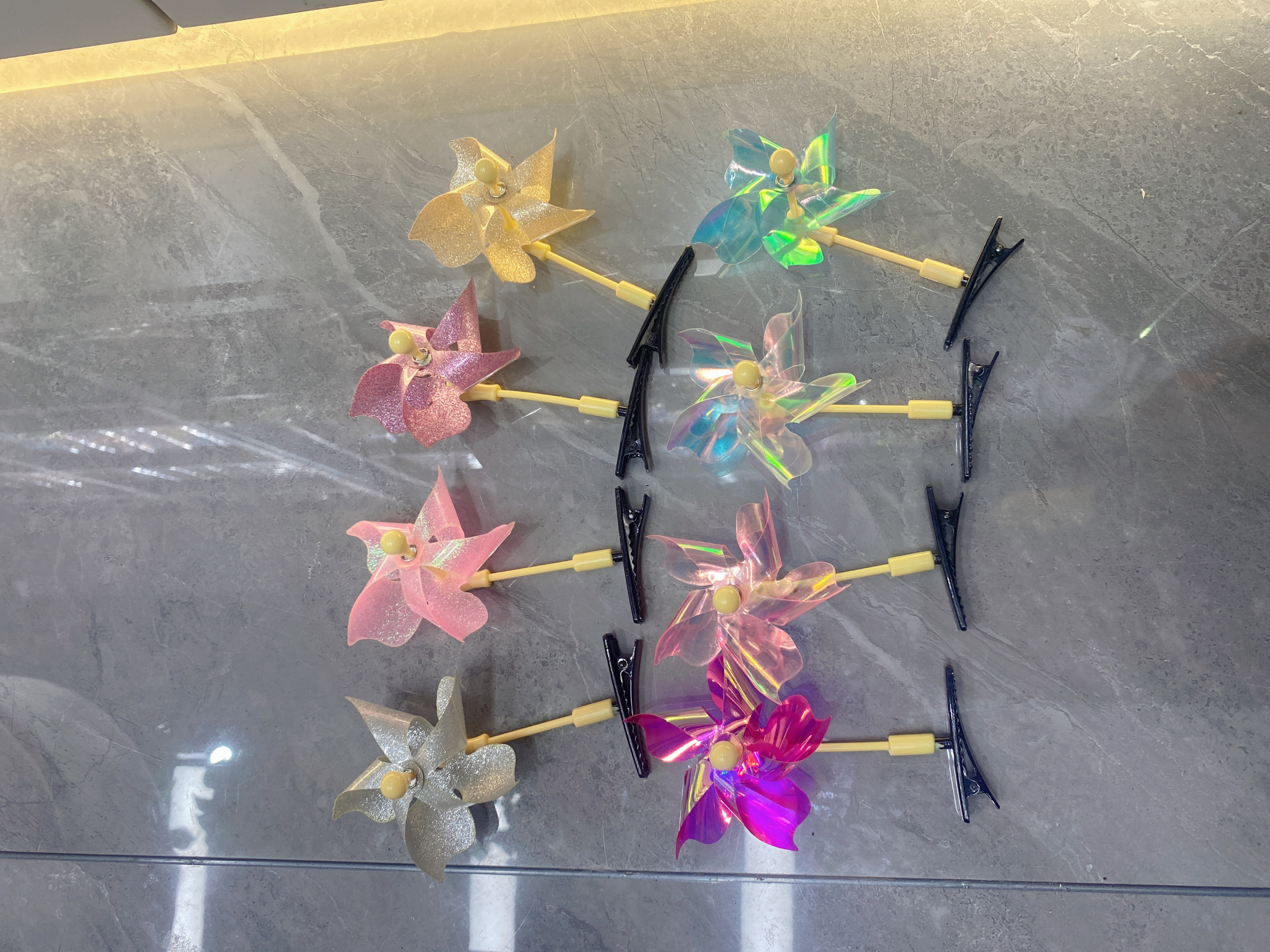 Colorful Pinwheel Clip Application Scenario