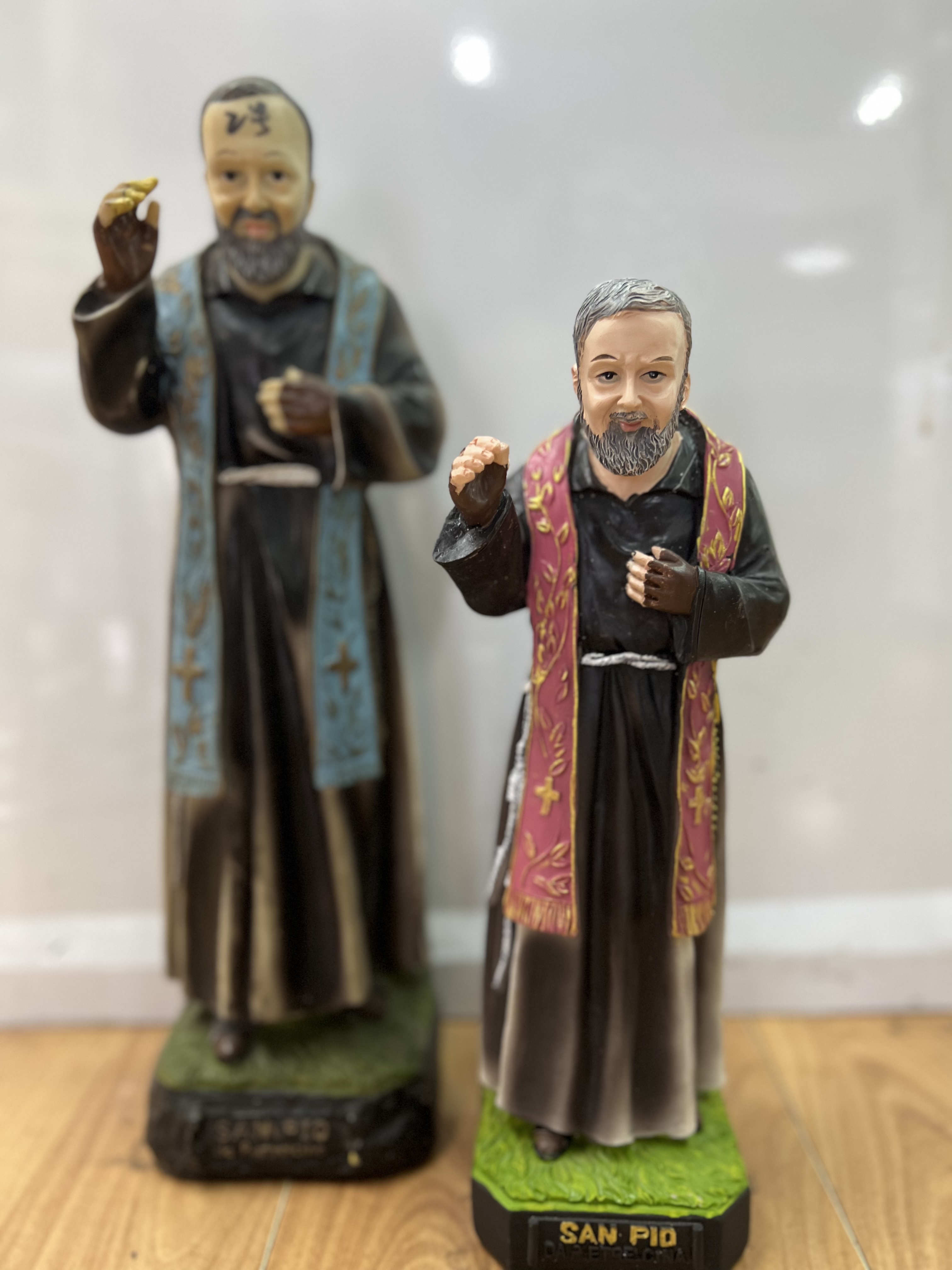 比约 宗教树脂工艺品详情图1