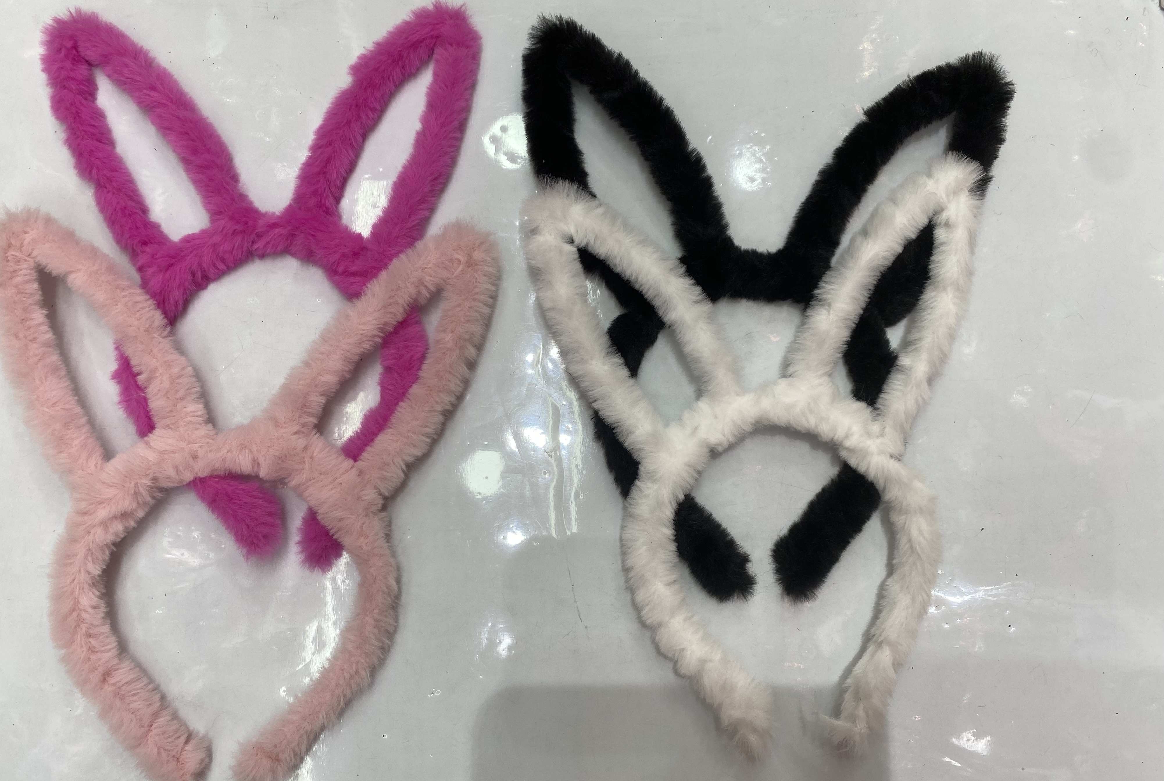 Best-selling plush long-eared rabbit Tang Ling accessories