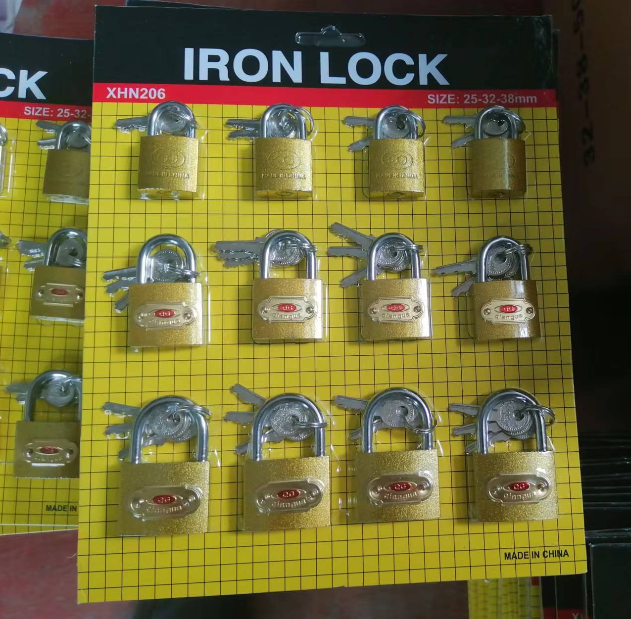 Iron safety lock: Anti-theft, reinforced, anti-prying and anti-disassembly Application Scenario