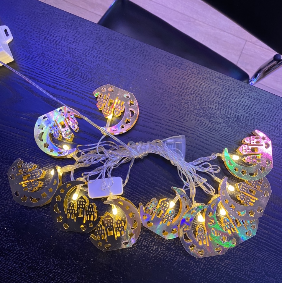 Middle Eastern Arab atmosphere decorative LED string lights, noble moon, auspicious night, golden star moon castle iron art string lights cross-border Specification image