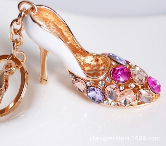 Alloy high heels with diamond-encrusted keychains are popular in Europe and America details Picture