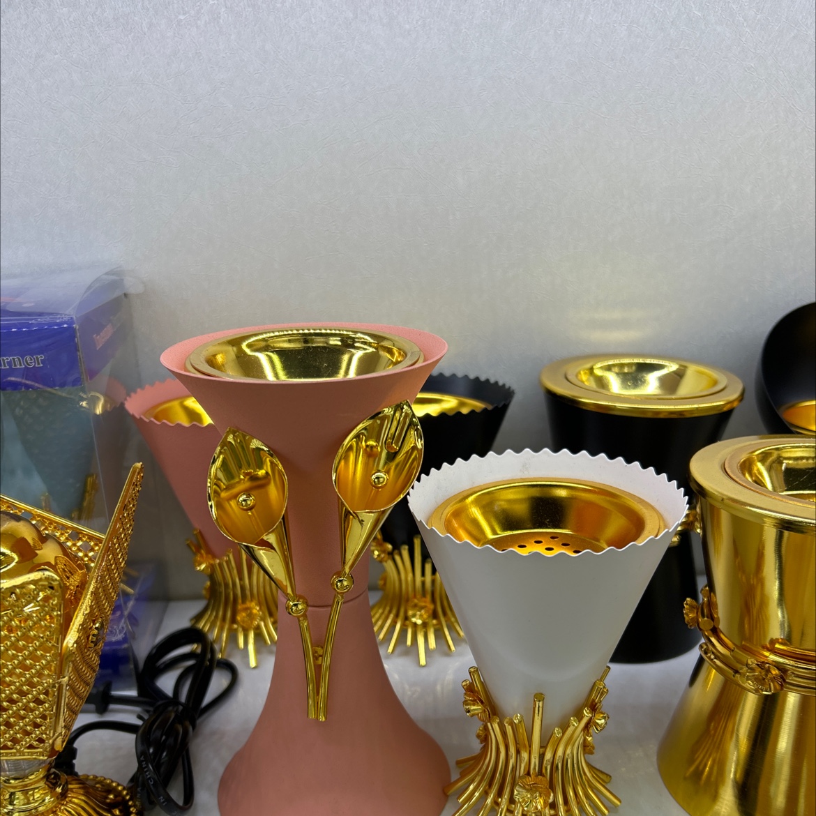 新款彩色铁艺透明礼品盒包装中东香炉，爆款推荐，黑白蓝粉细节图